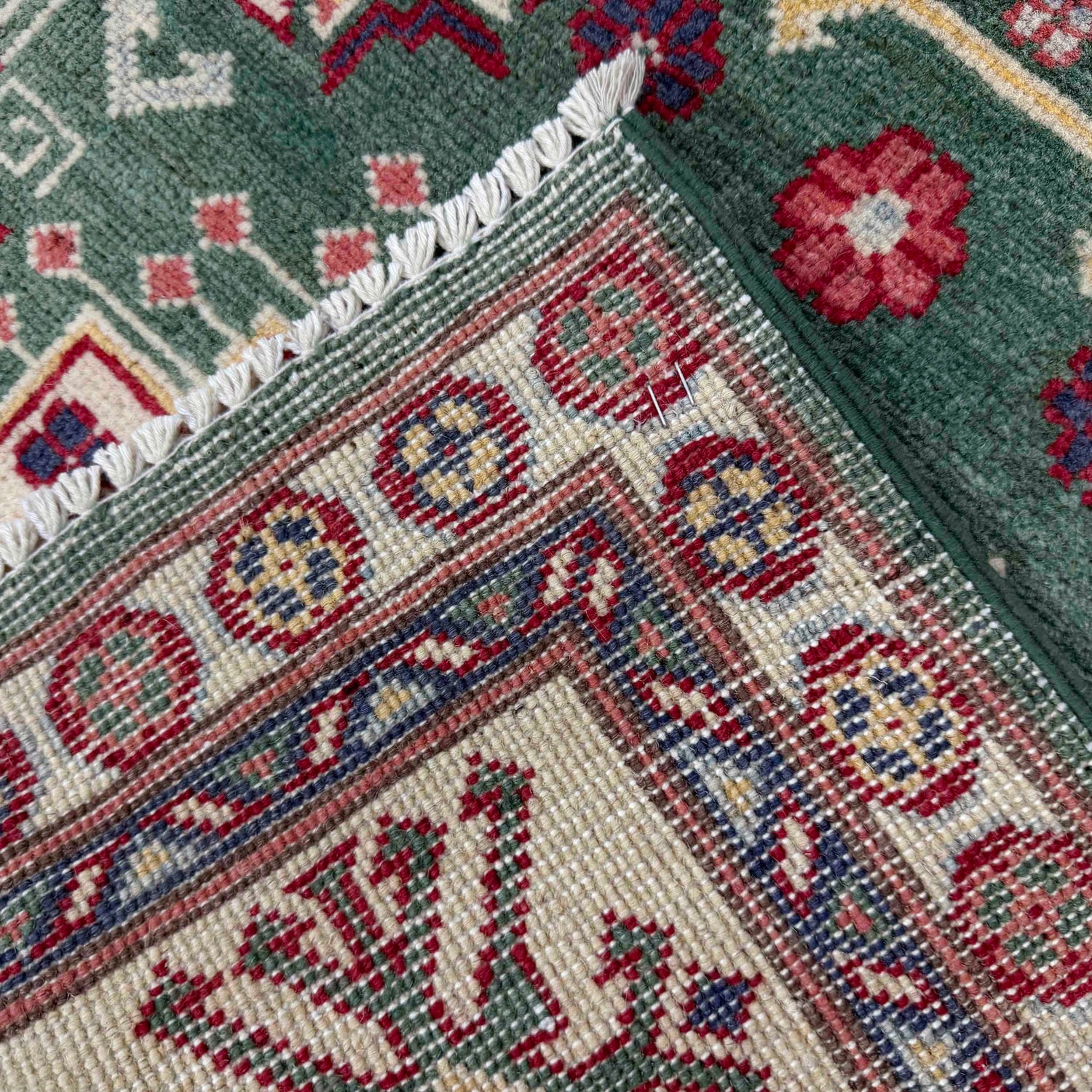 Oriental Kazak Rug 5' 9" x 9' 4" (ft) - No. R37478