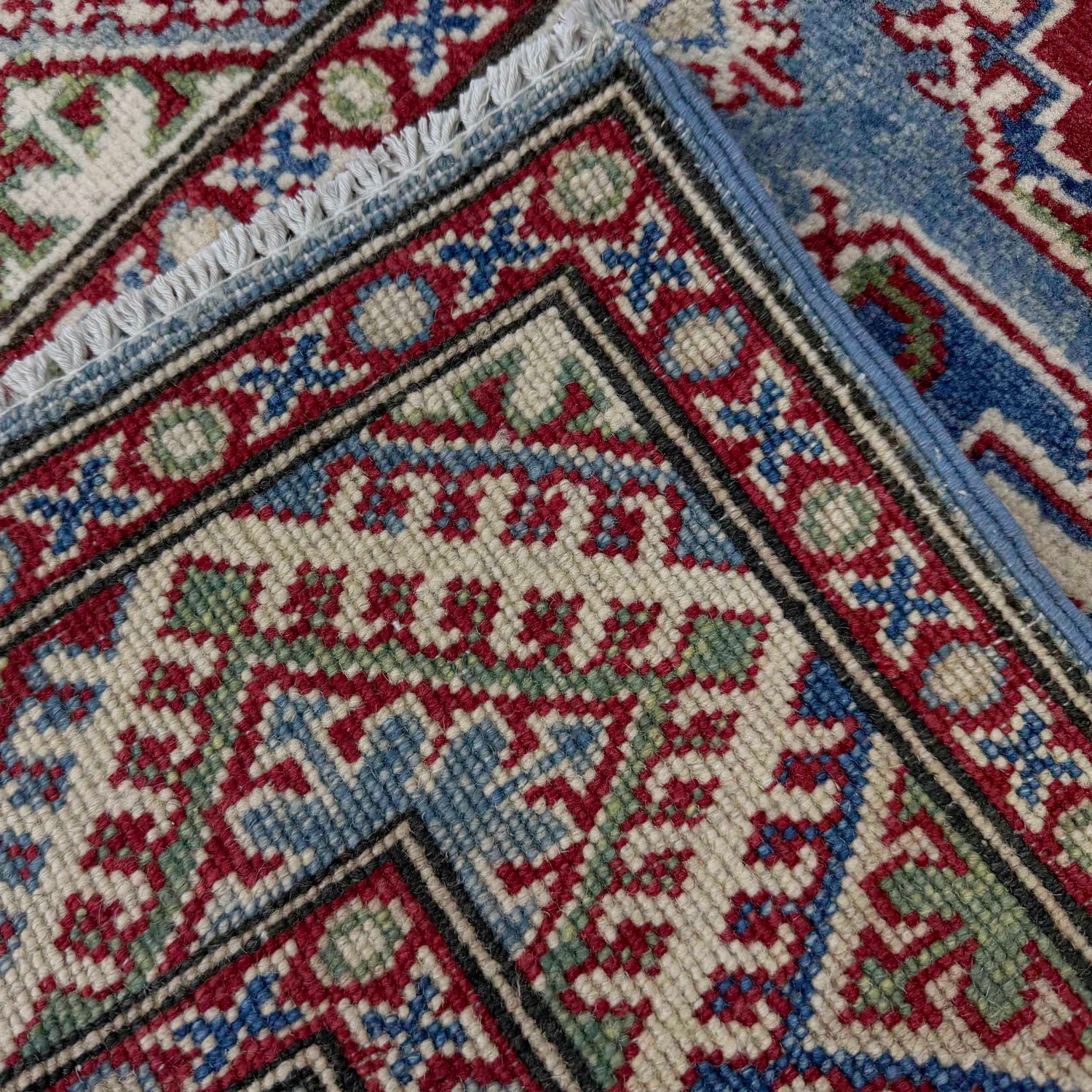 Oriental Kazak Rug 2' 7" x 4' 0" (ft) - No. R37489