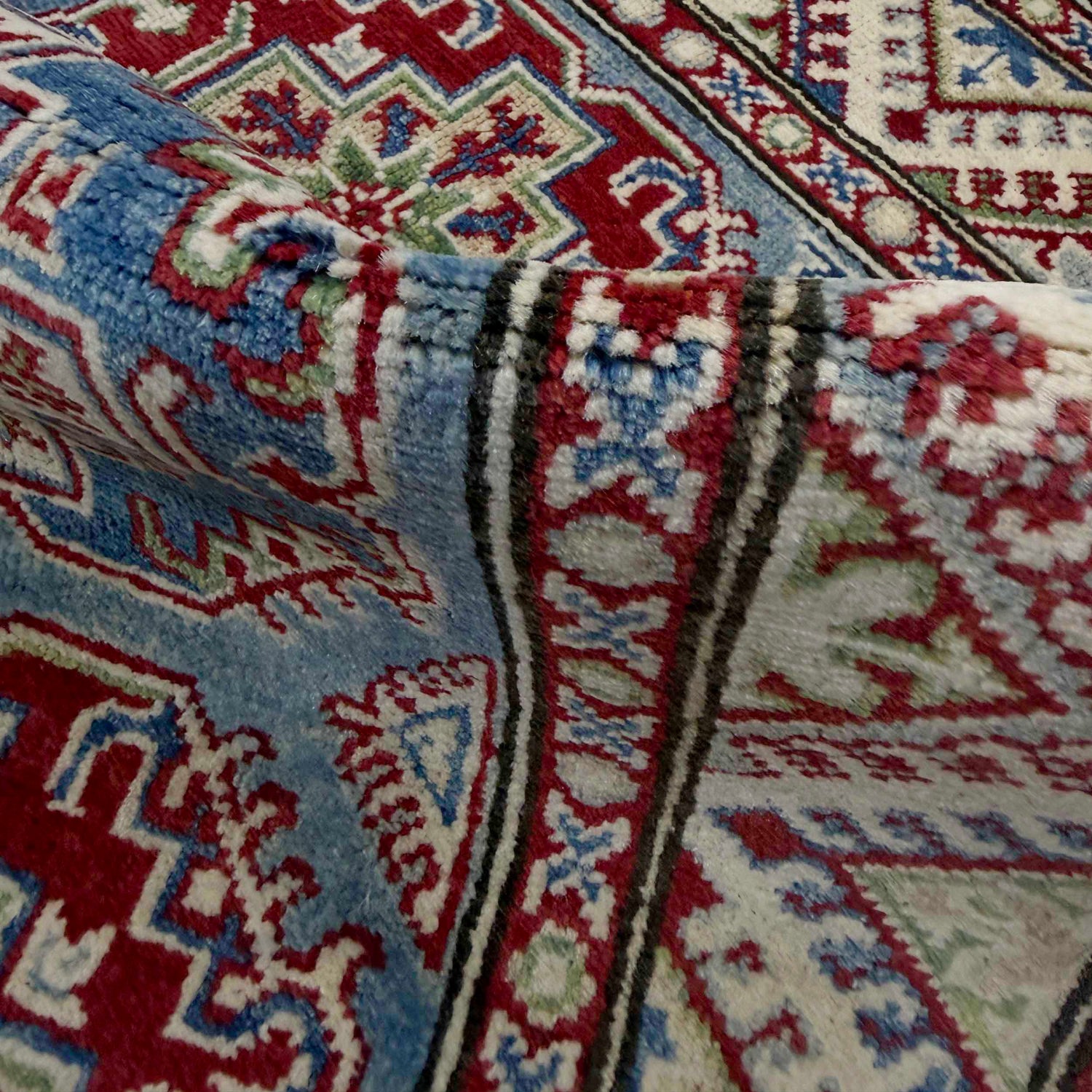 Oriental Kazak Rug 2' 7" x 4' 0" (ft) - No. R37489