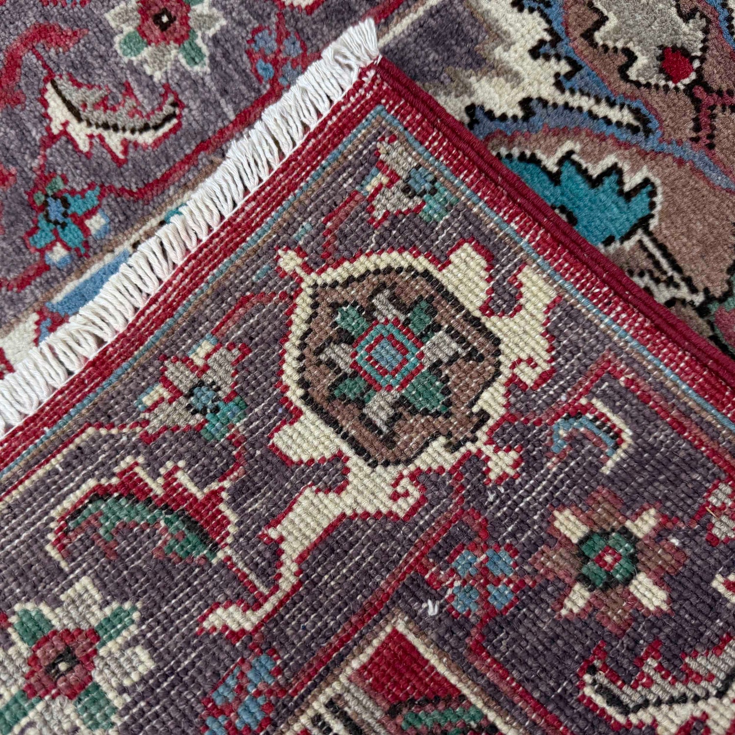 Handmade Persian Design Heriz Rug 2' 7" x 4' 2" (ft) - No. R37498