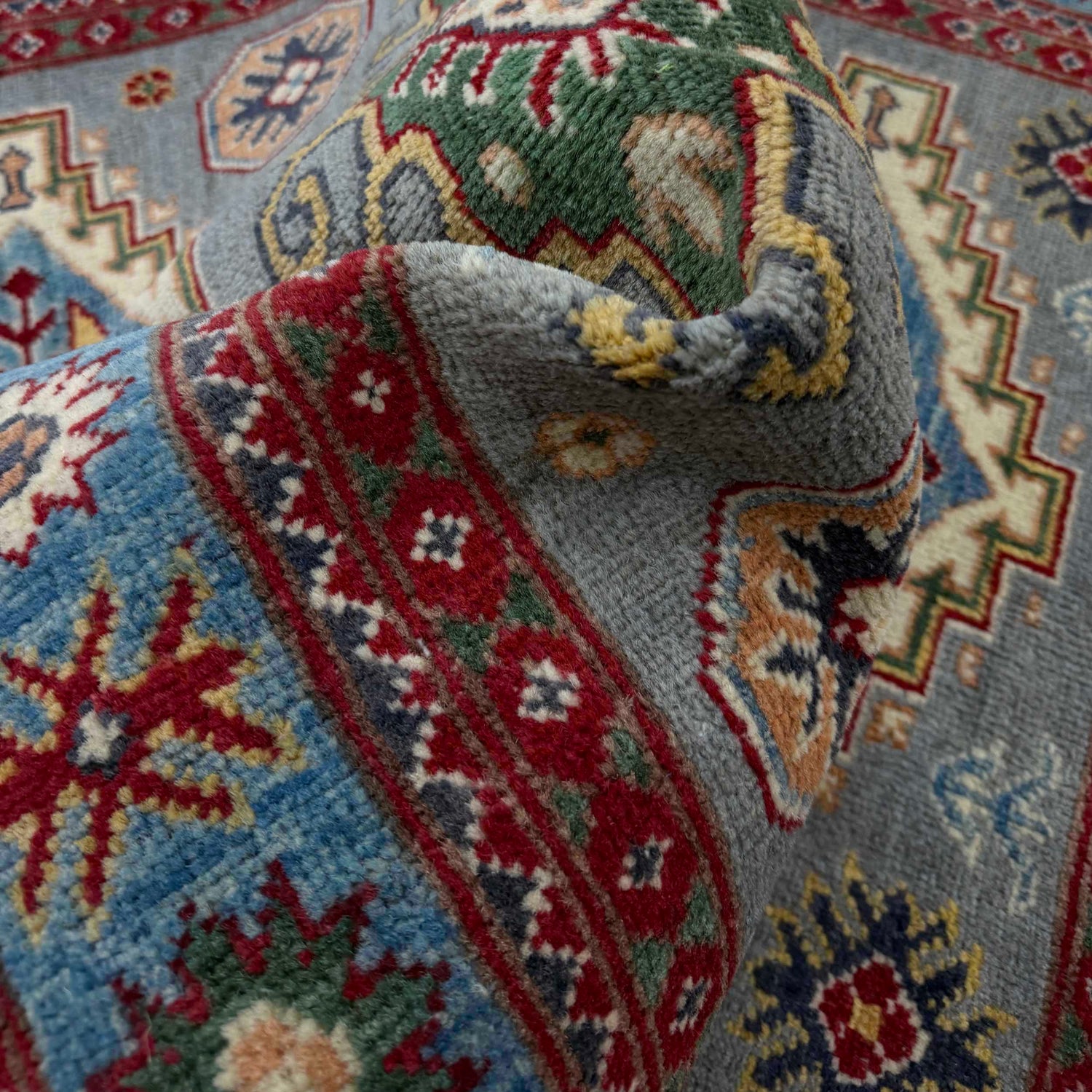 Hand Knotted Kazak Rug 3' 3" x 4' 9" (ft)- No. R37503