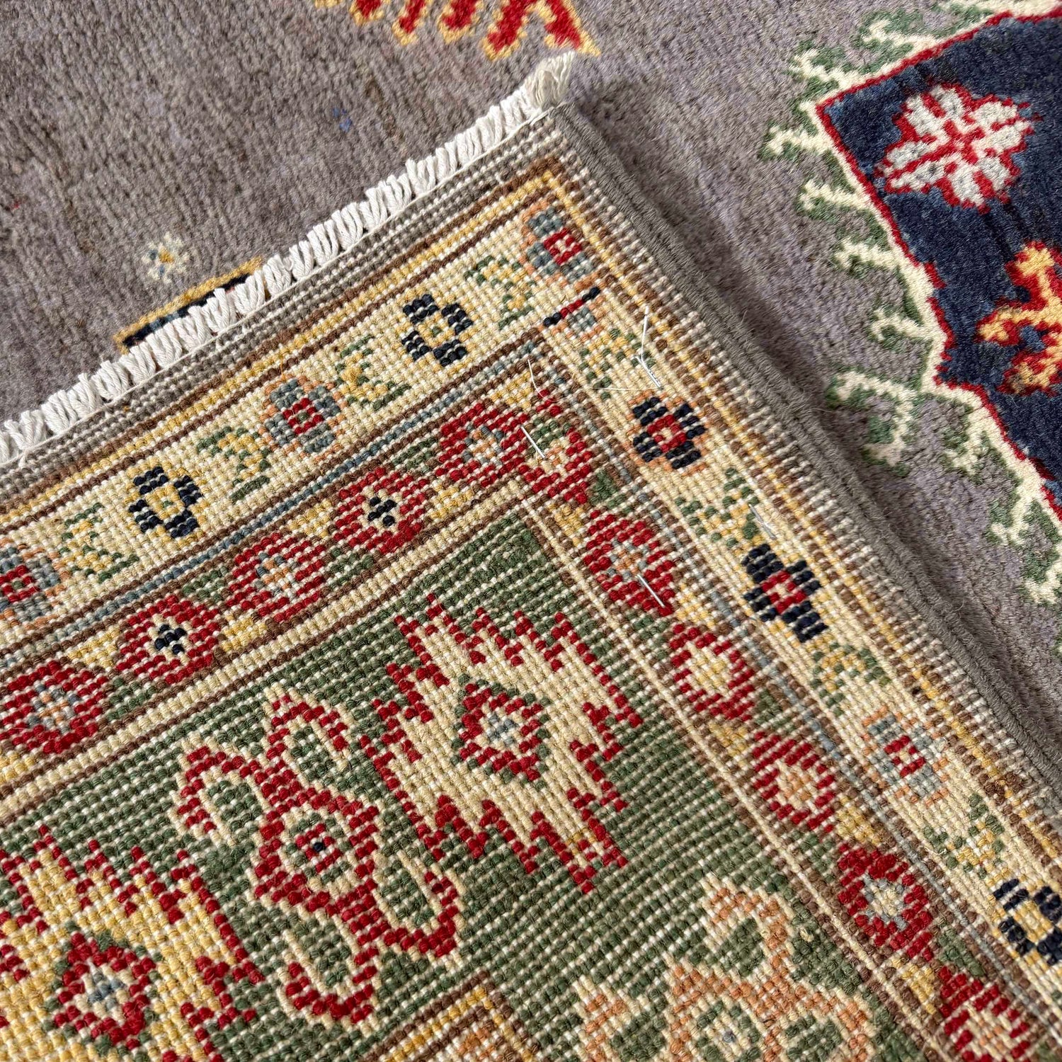 Hand Knotted Kazak Rug 3' 3" x 4' 11" (ft)- No. R37512