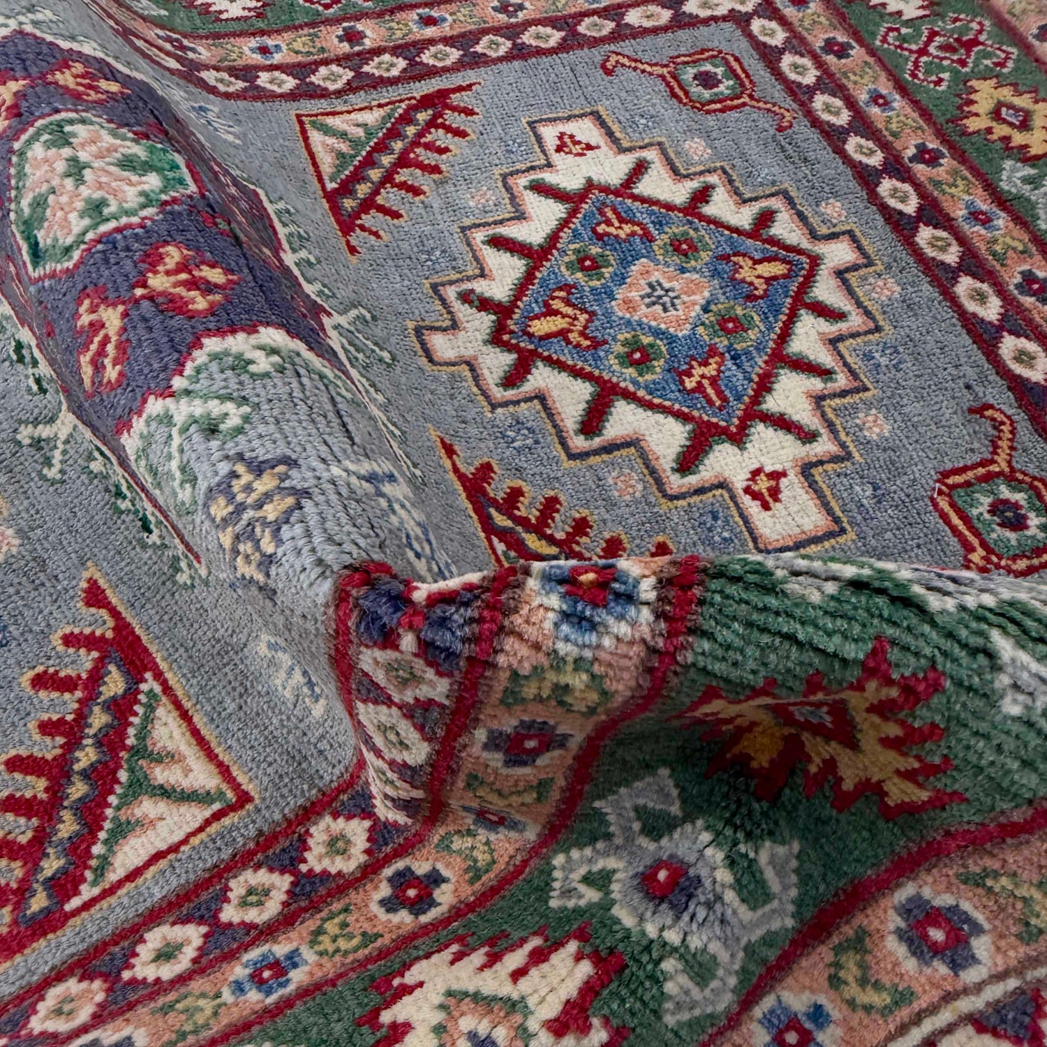 Oriental Kazak Rug 3' 2" x 4' 9" (ft)- No. R37514