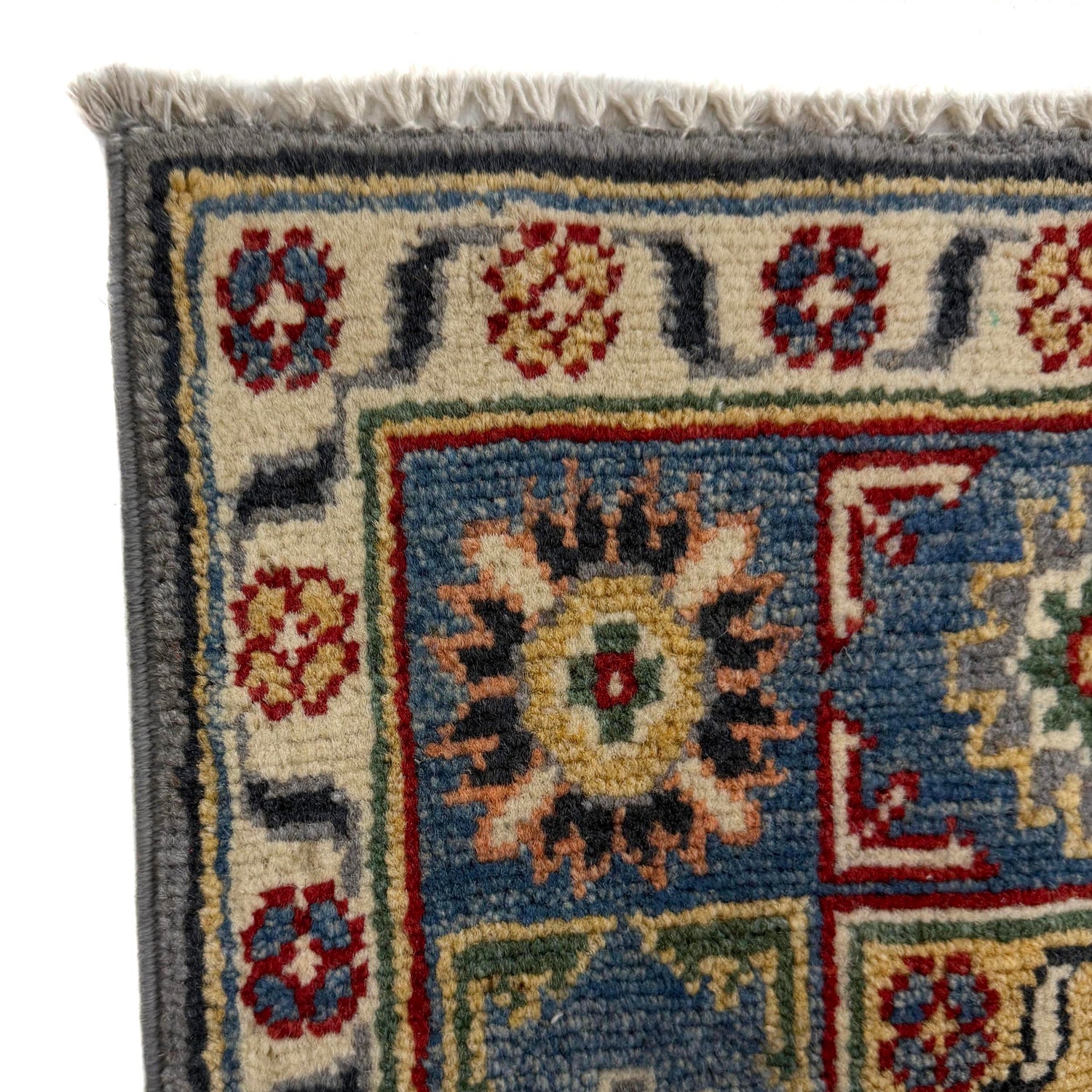 Hand Knotted Kazak Rug 3' 2" x 5' 0" (ft)- No. R37517