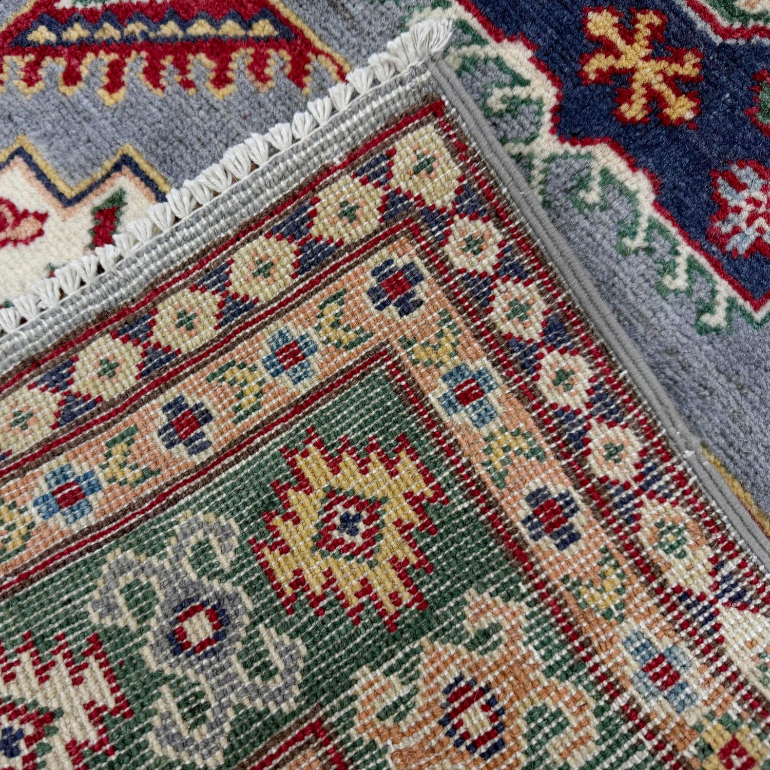 Oriental Kazak Rug 3' 2" x 5' 0" (ft)- No. R37522