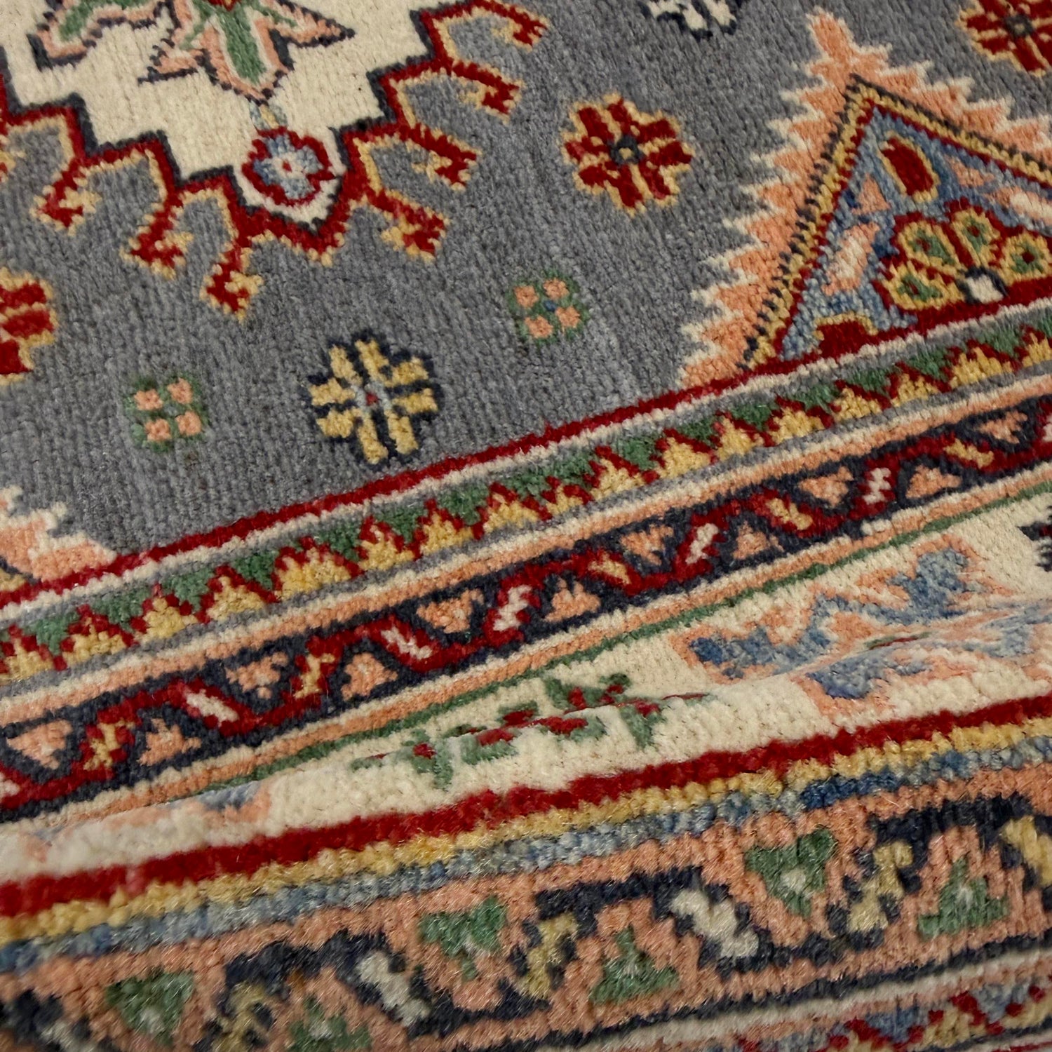 Grey Color Kazak Rug 3' 2" x 4' 5" (ft)- No. R37524
