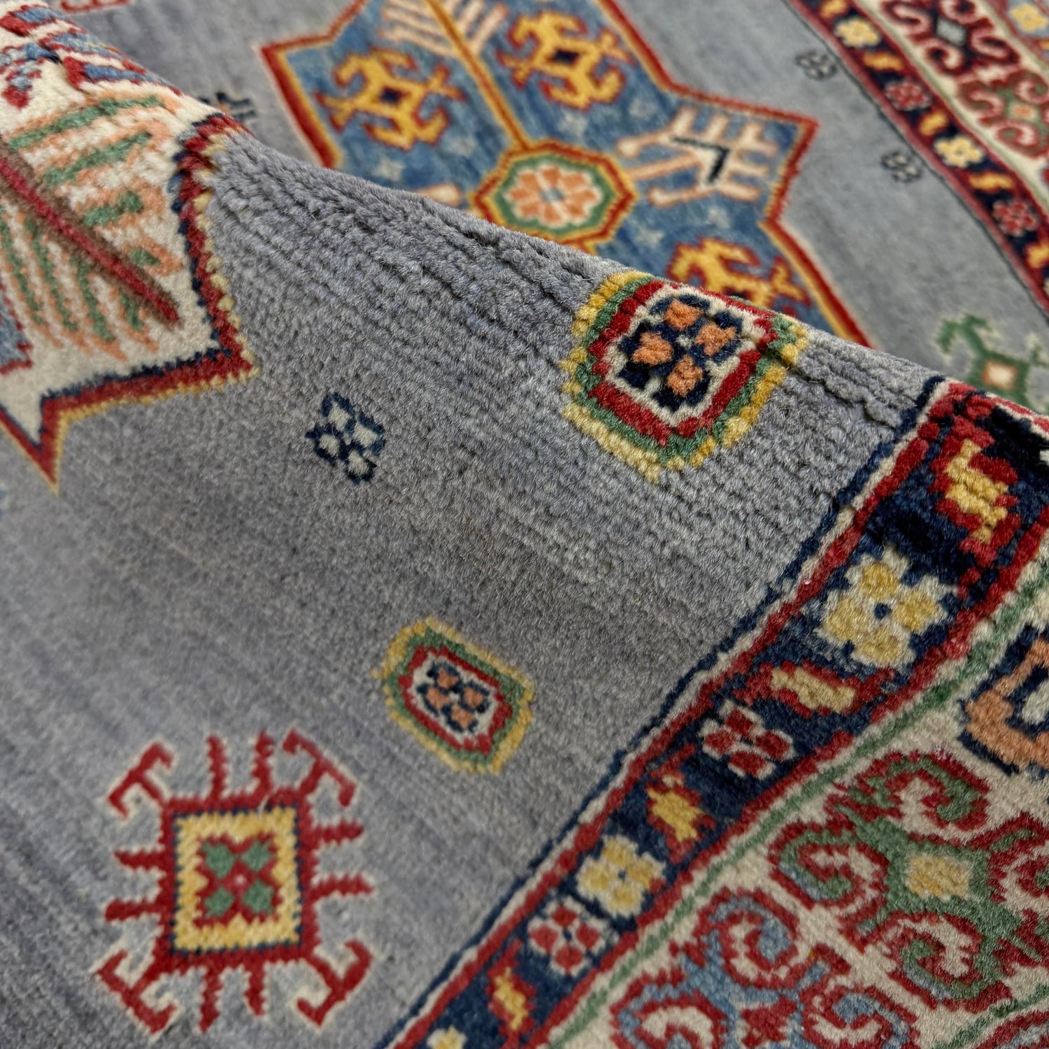 Hand Knotted Kazak Rug 3' 4" x 4' 11" (ft)- No. R37525