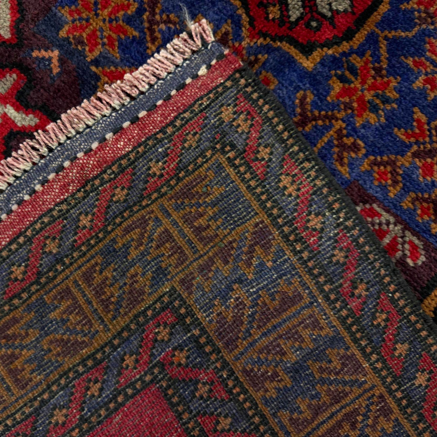 Traditional Baloch Rug 3' 0" x 4' 4" (ft) - No. R37603