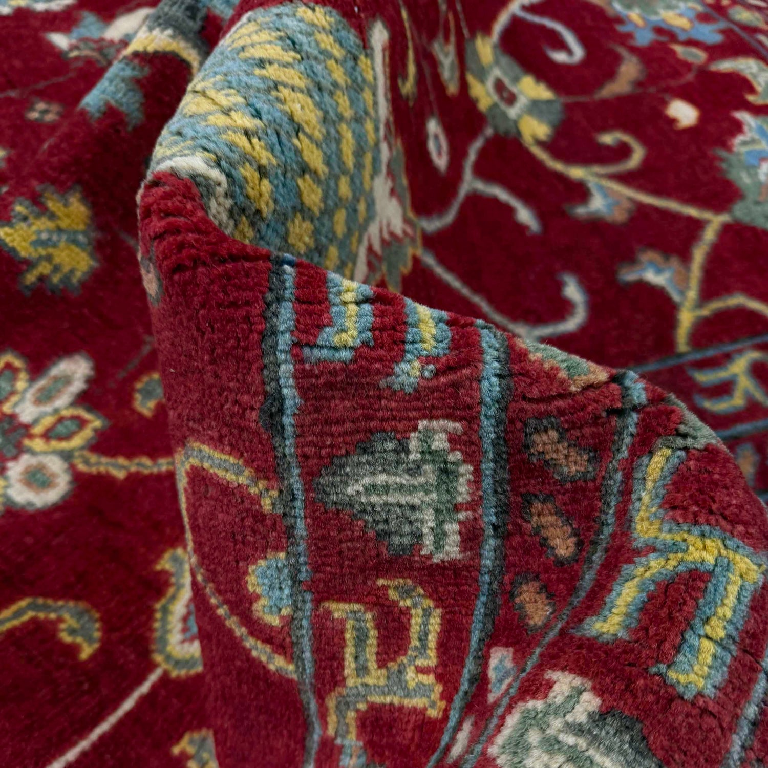 Red Color Sultani Carpet 4' 1" x 6' 2" (ft) - No. R37624