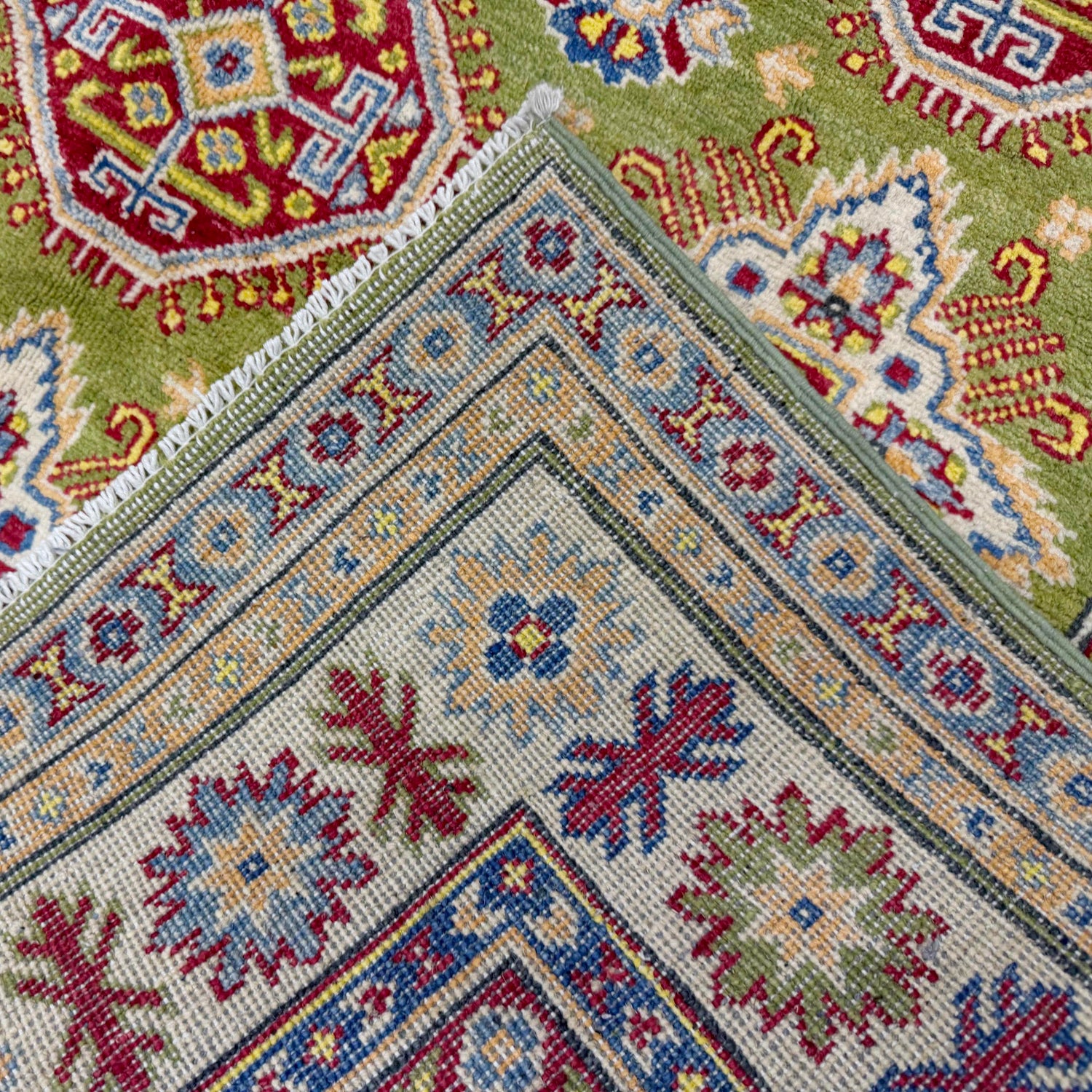 Green Color Kazak Rug 5' 1" x 6' 10" (ft) - No. R37639