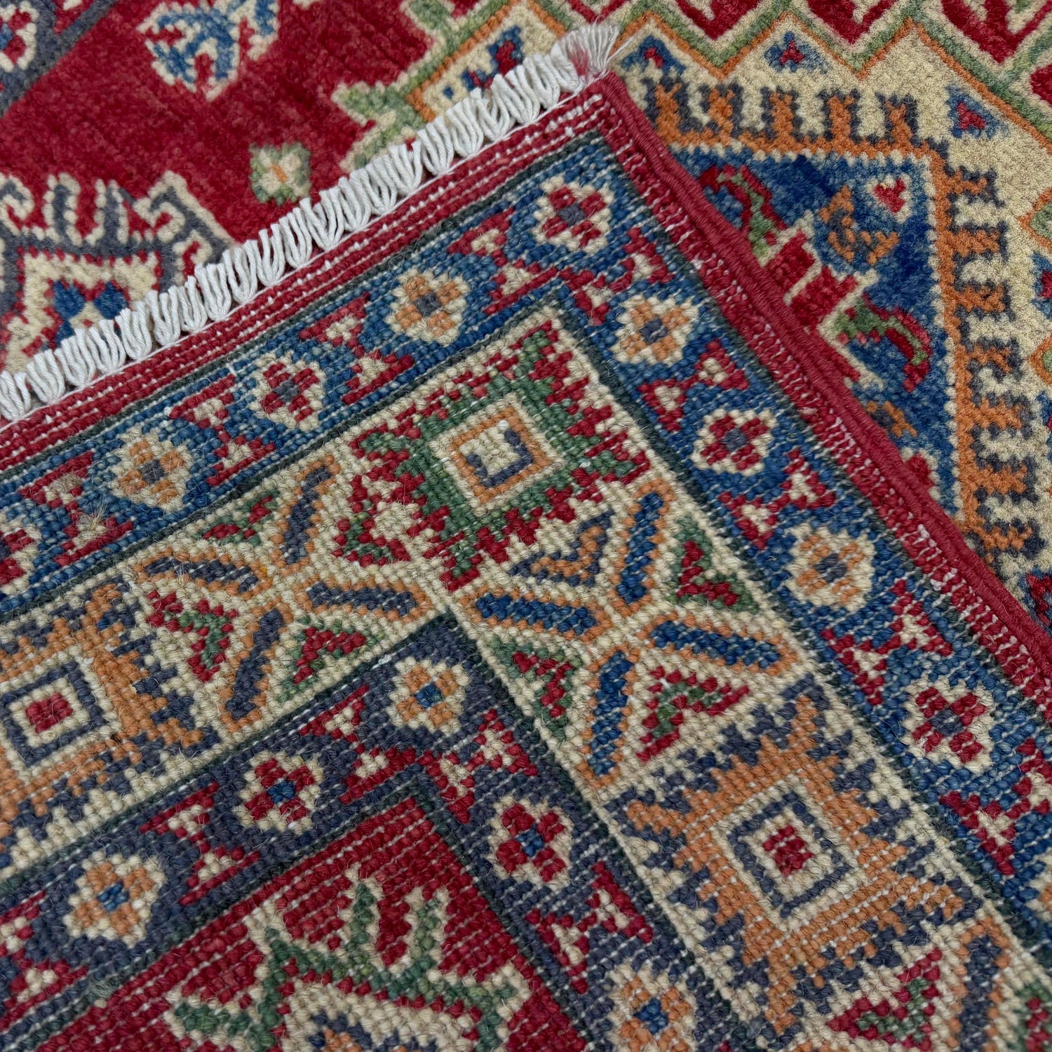 Oriental Kazak Rug 2' 7" x 3' 11" (ft) - No. R37715