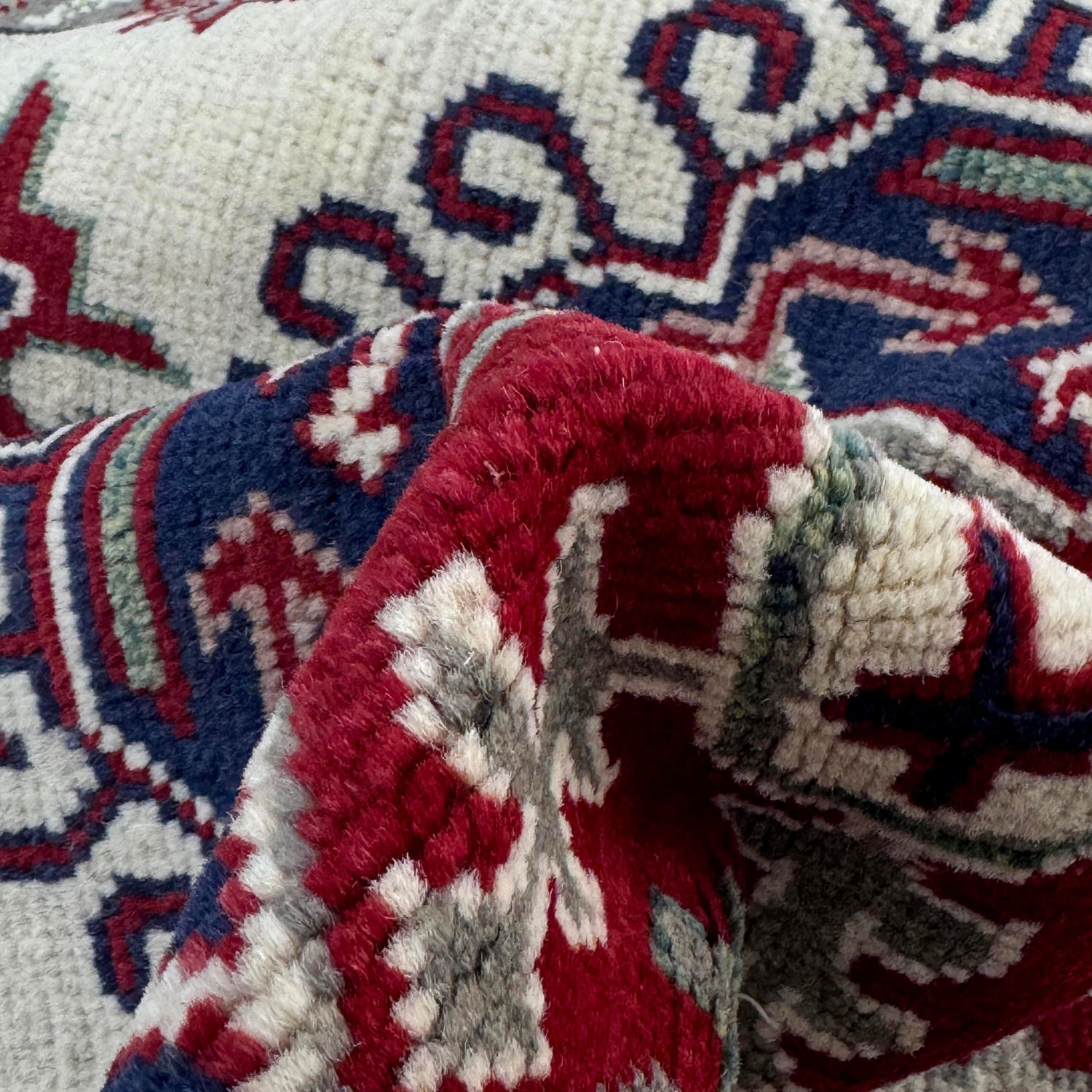 Ivory Color Kazak Rug 2' 8" x 4' 2" (ft) - No. R37726