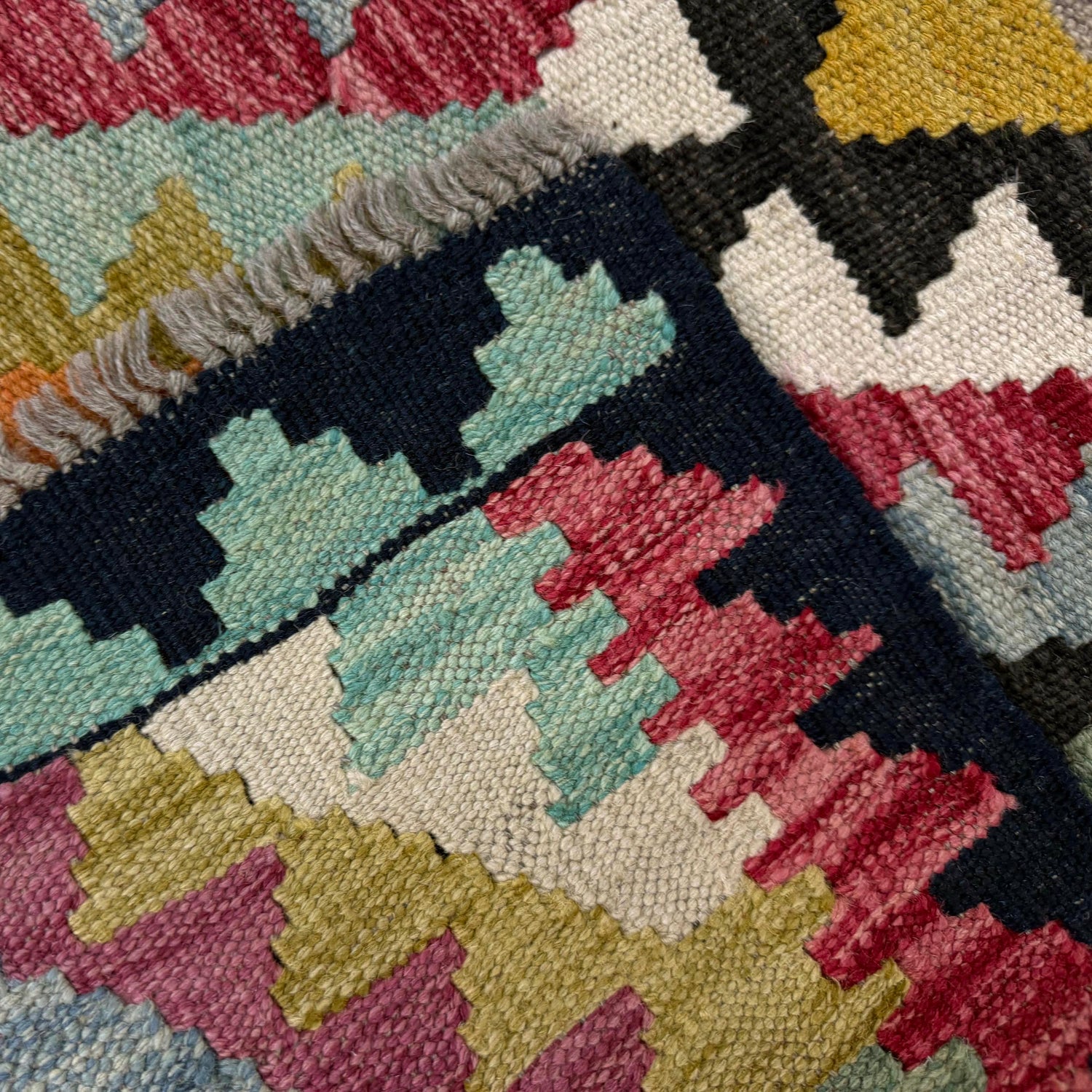 Handmade Vegetable Kilim 2' 5" x 3' 11" (ft) - No. R38019