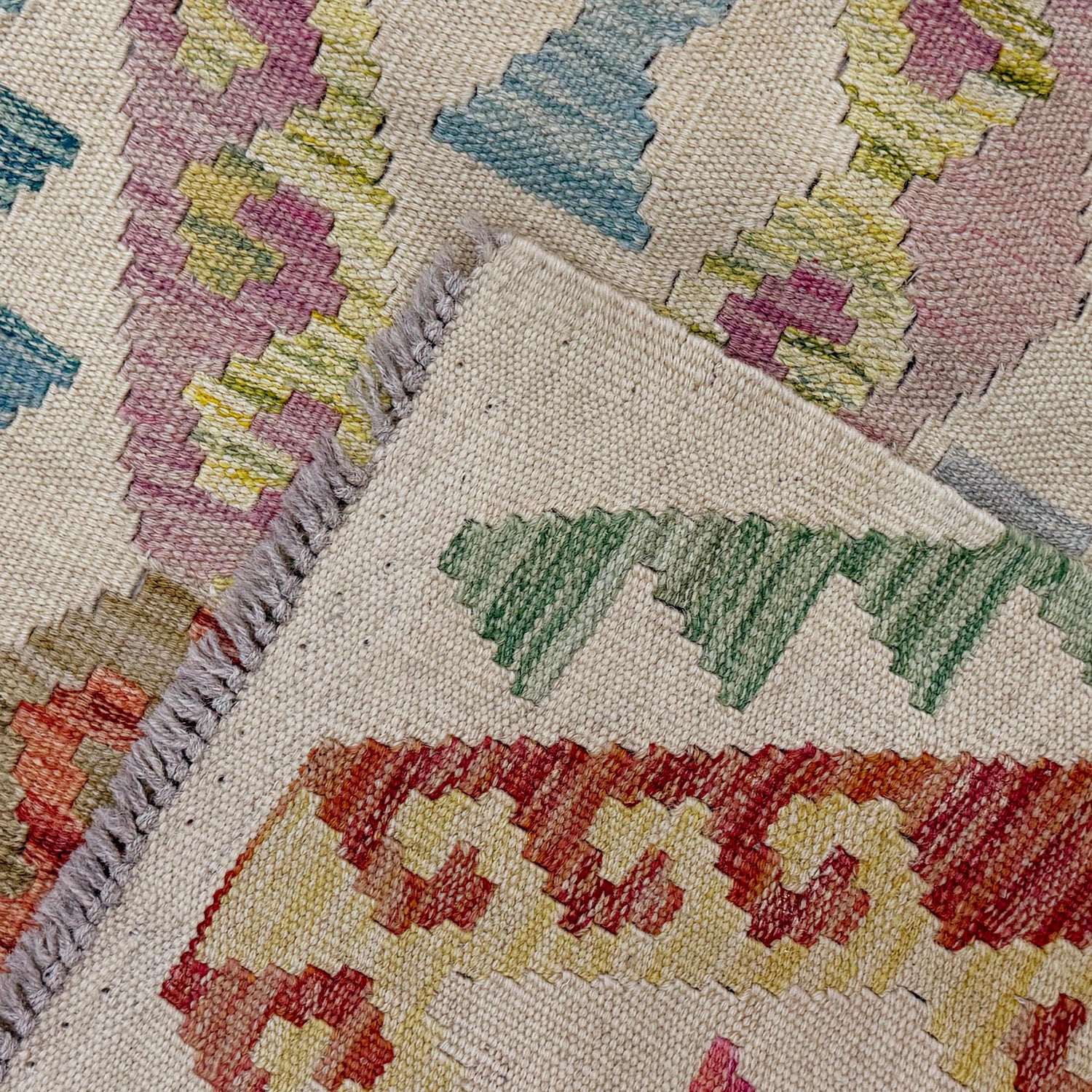 Handmade Vegetable Kilim 4' 11" x 6' 6" (ft) - No. R38294