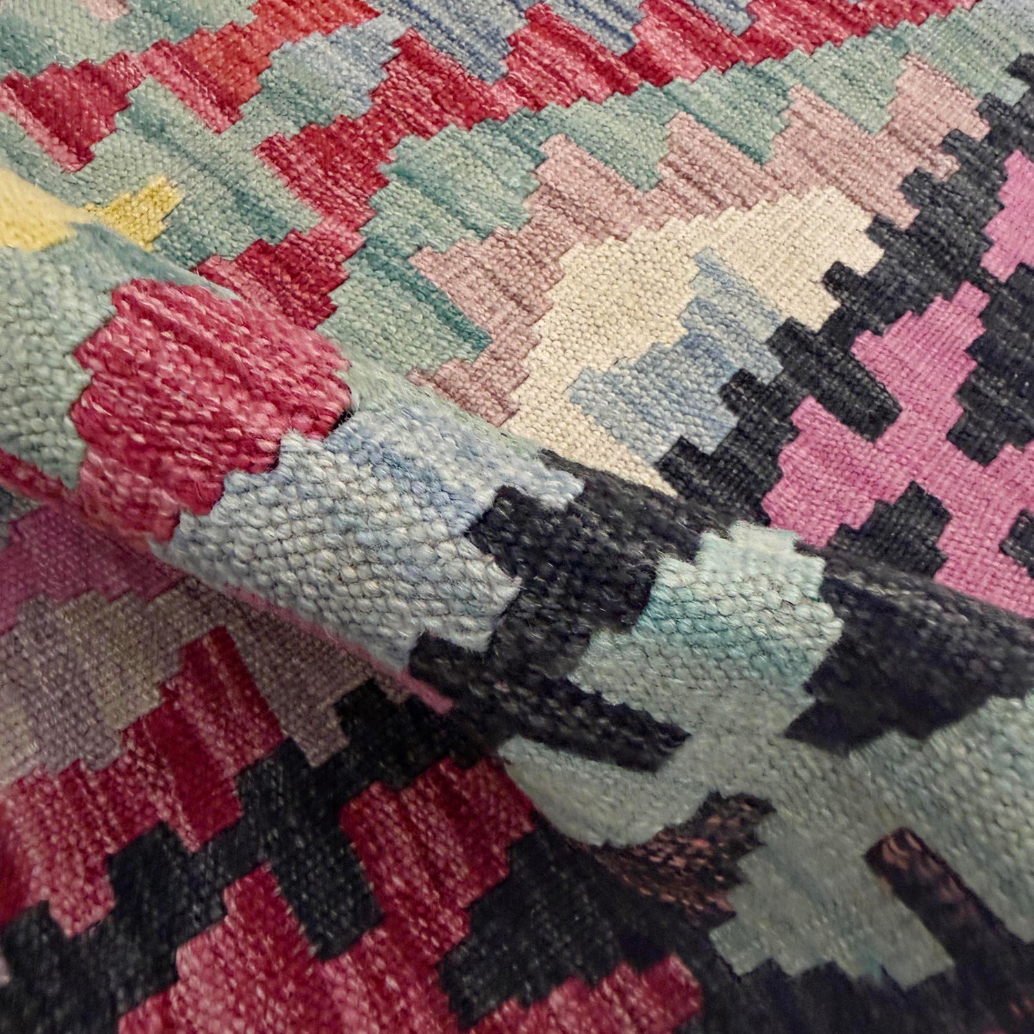 Vegetable Kilim Runner 2' 7" x 6' 7" (ft)- No. R38644