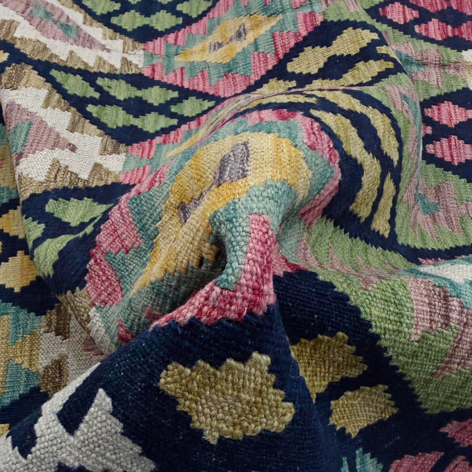 Handmade Vegetable Kilim 6' 8" x 9' 6" (ft) - No. R38750