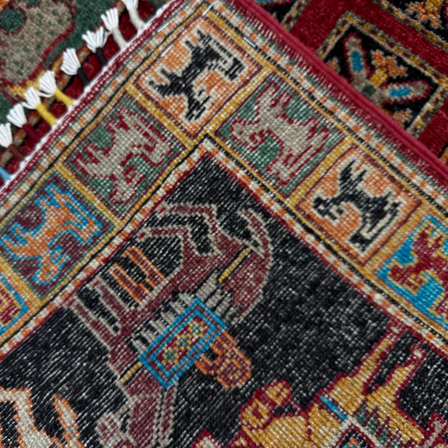 Persian Style Shikargah Carpet 3' 3" x 4' 10" (ft) - No. R38792