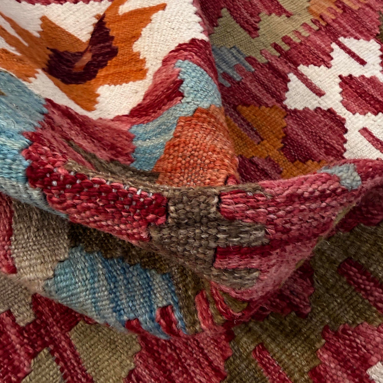 Handmade Vegetable Kilim 2' 9" x 5' 4" (ft) - No. R38816