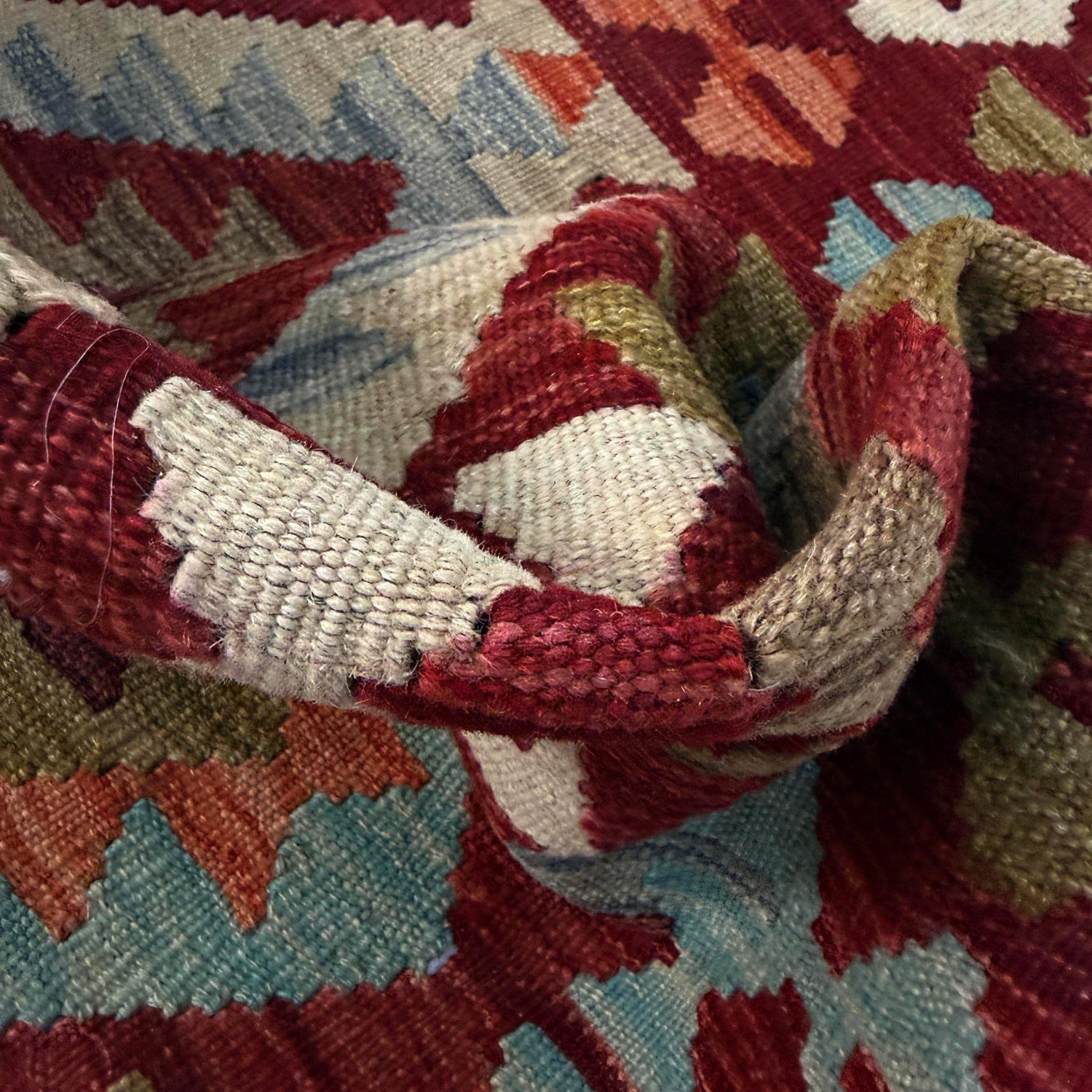 Handmade Vegetable Kilim 2' 9" x 4' 2" (ft) - No. R38821