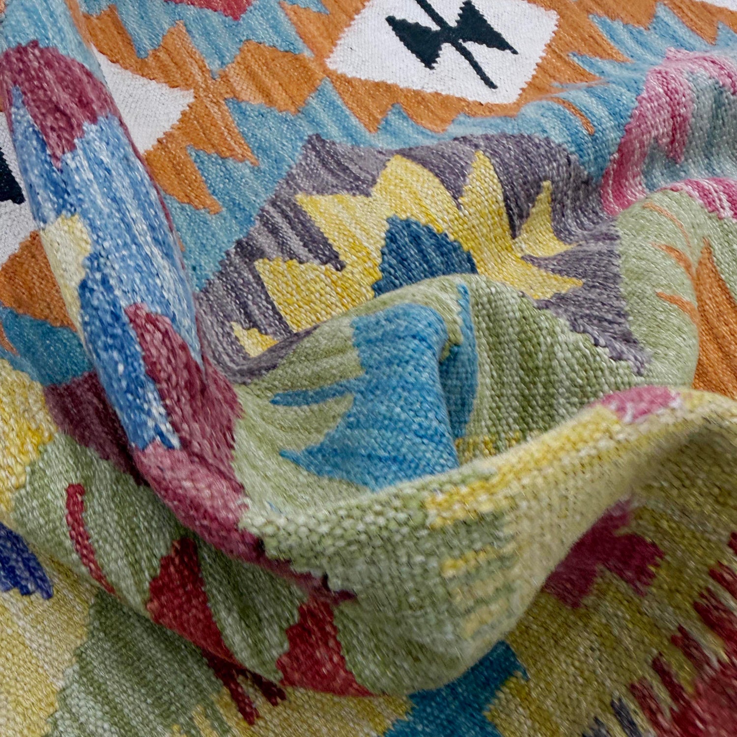 Handmade Vegetable Kilim 5' 2" x 6' 9" (ft) - No. R39046