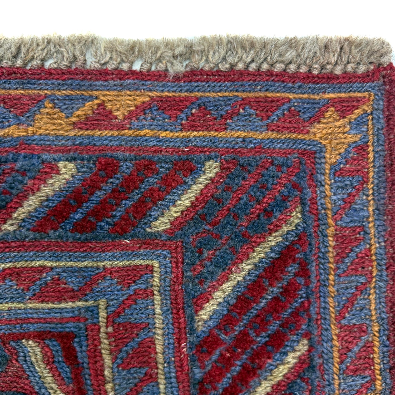 Red Color Mashwani Rug 4' 8" x 5' 10" (ft) - No. R39733