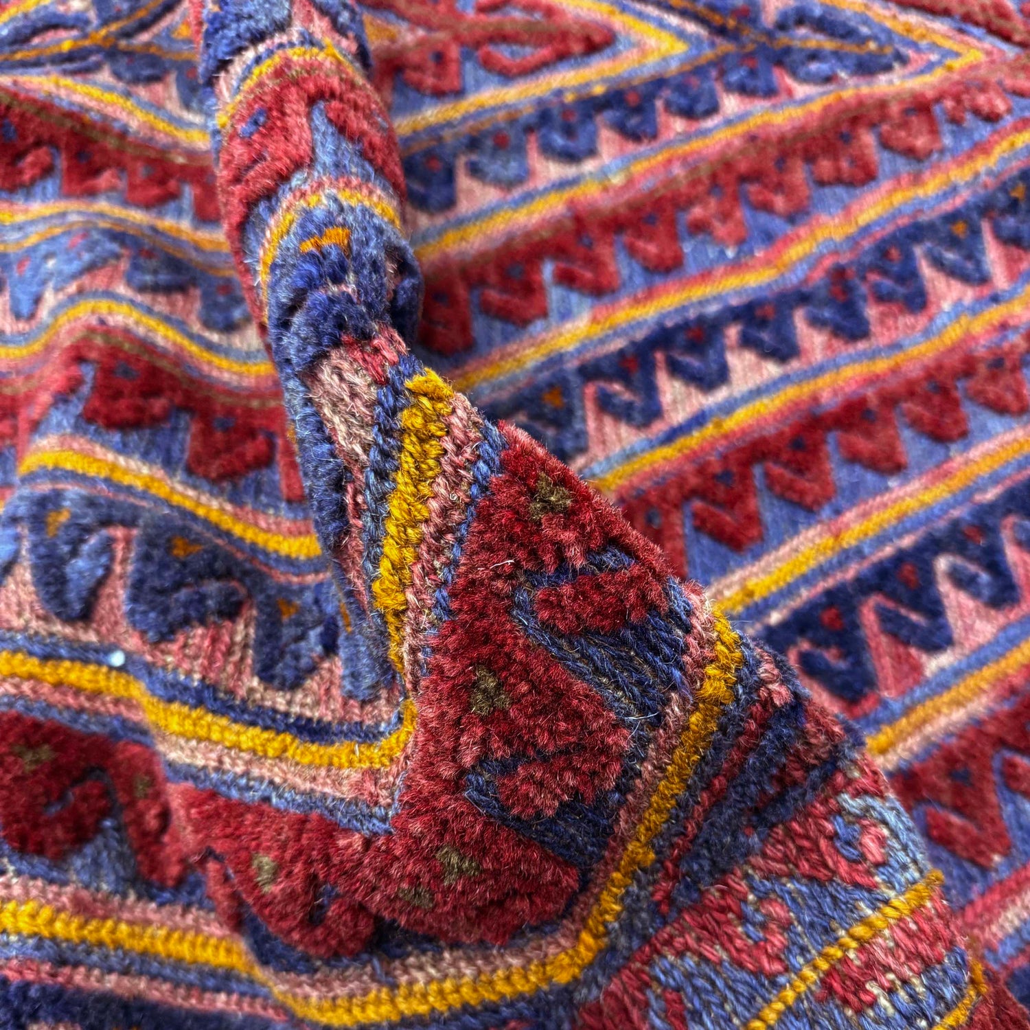 Red Mashwani Qaleen 4' 11" x 6' 0" (ft) - No. R39736