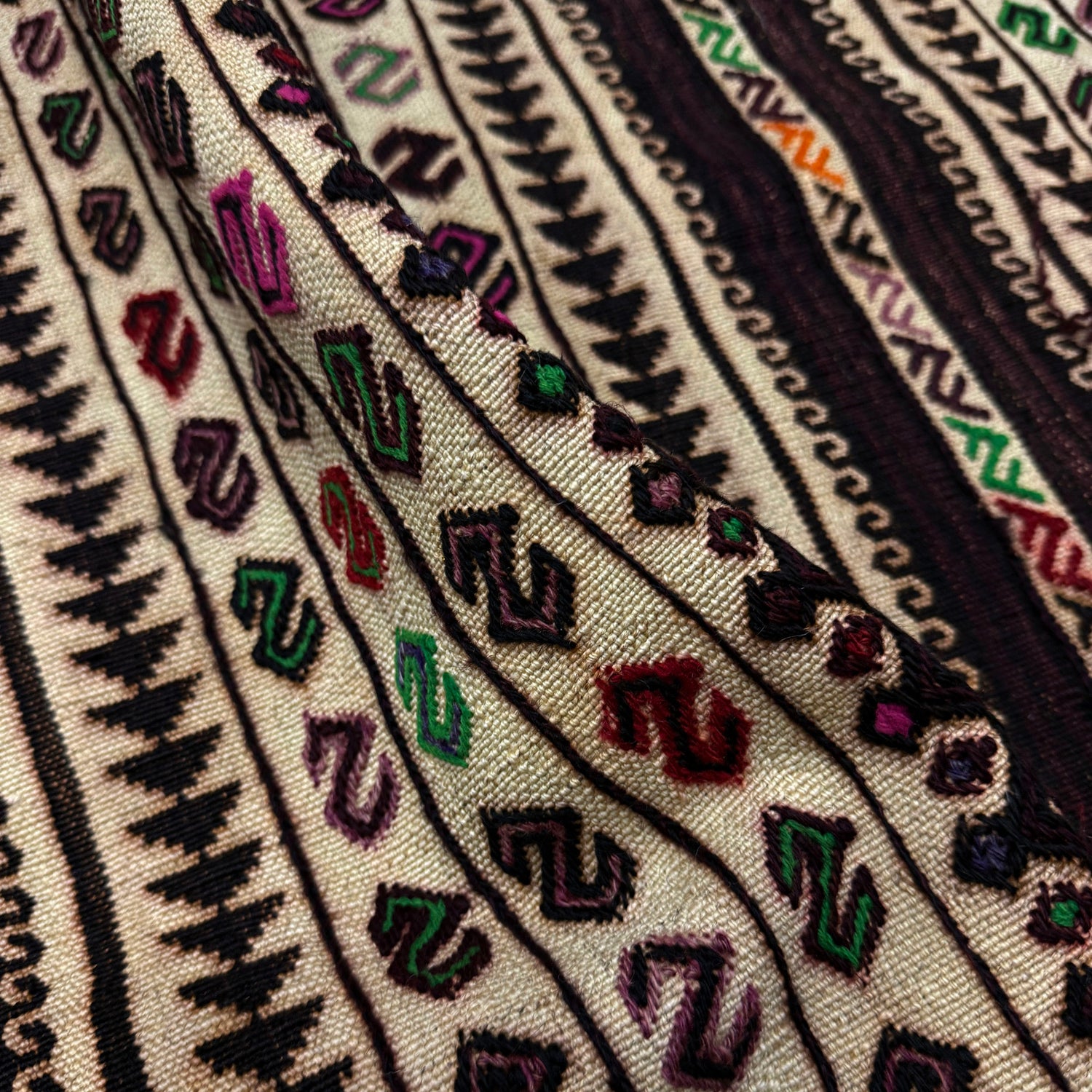 Hand Knotted Table Sheet Dhurrie Runner 2' 7" x 5' 7" (ft) - No. R39833