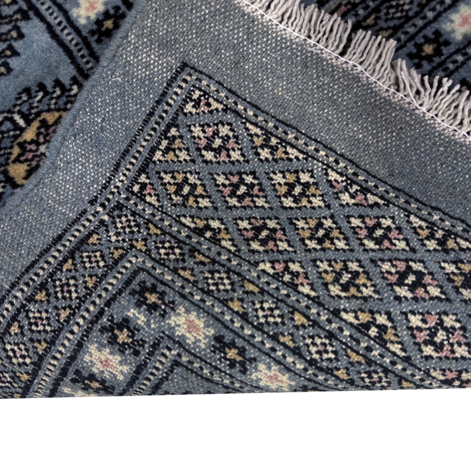 Oriental Bukhara Carpet 4' 8" x 6' 5" (ft) - No. R39840