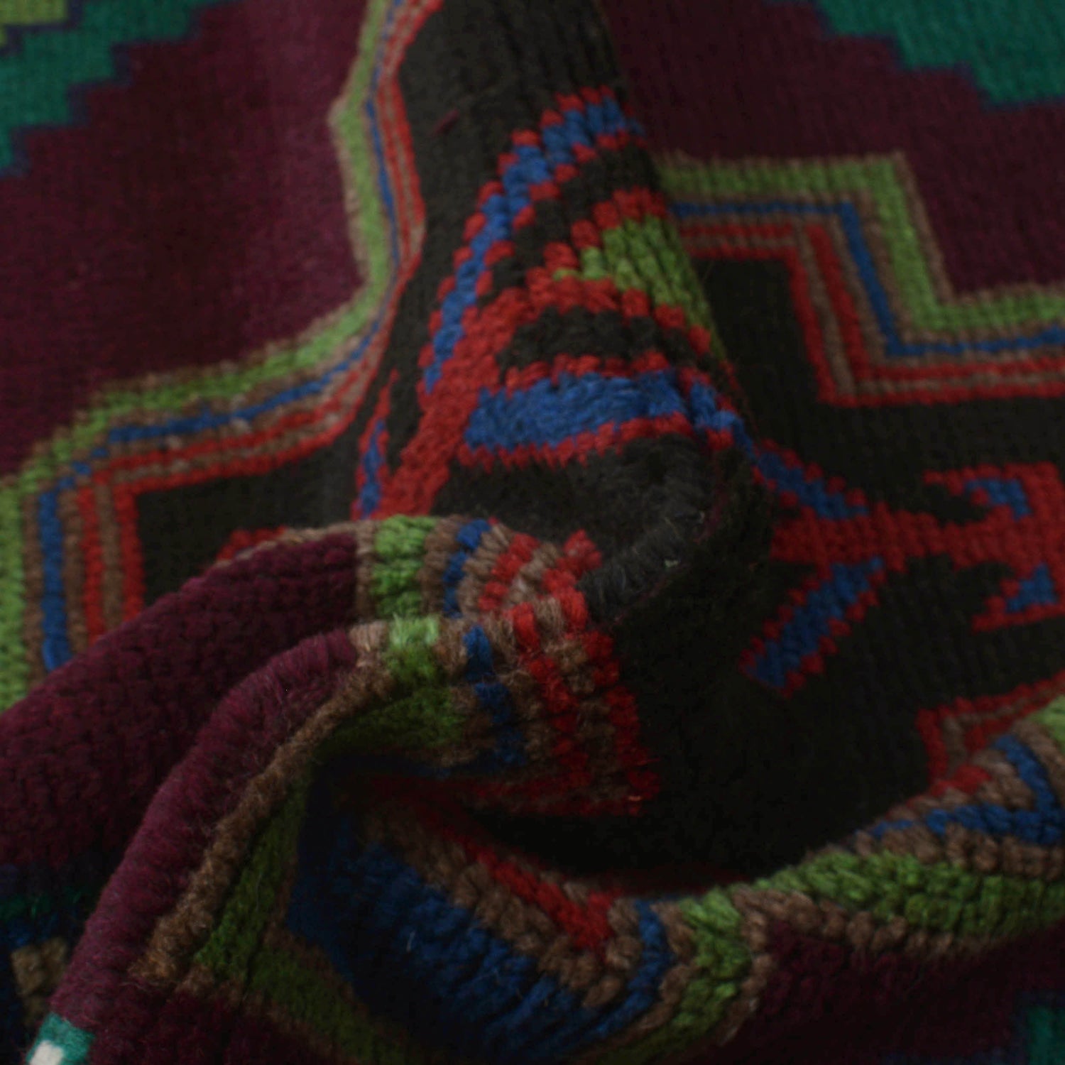 Tribal Baloch Rug 4' 4" x 6' 4" (ft) - No. W27275