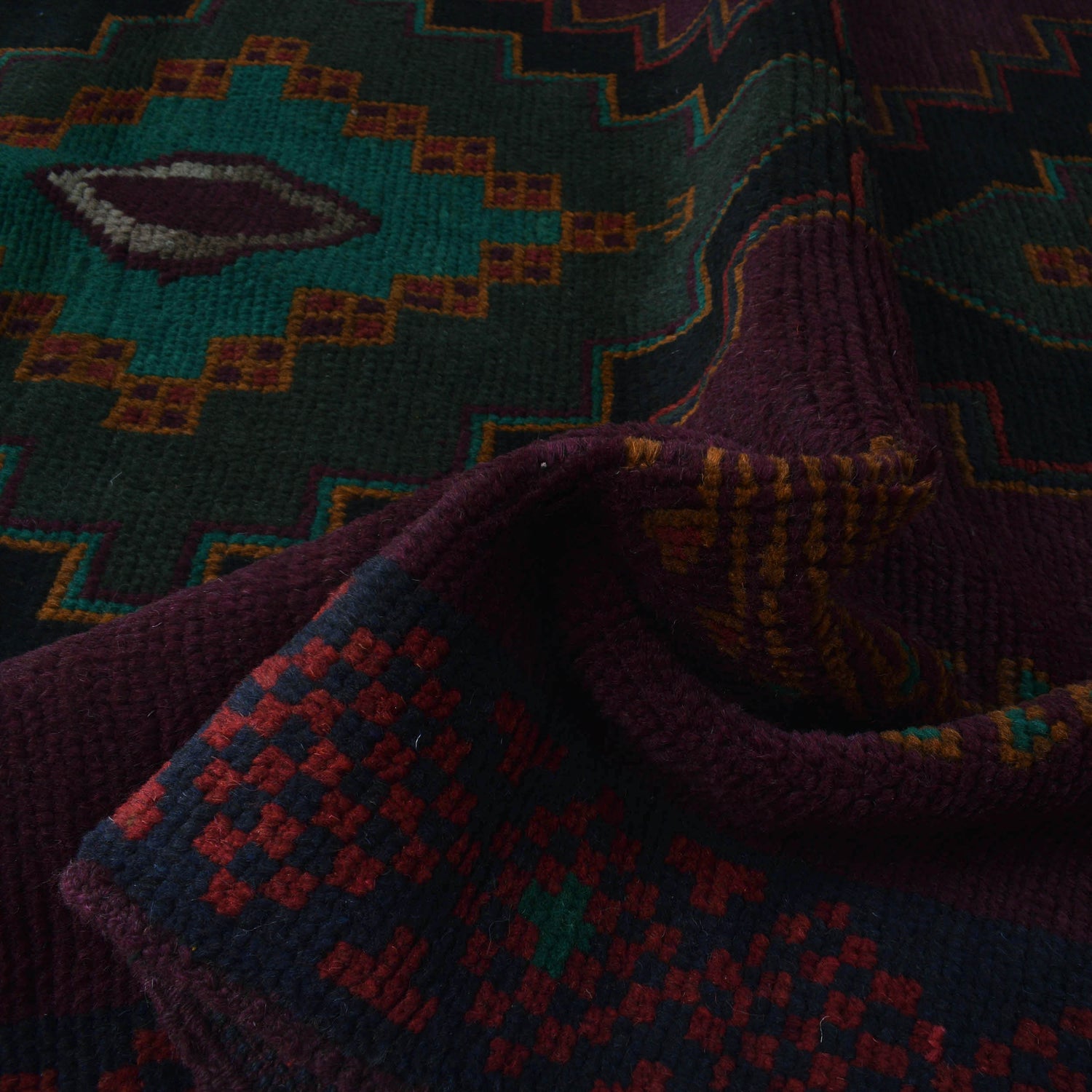 Maroon Baluchi Rug 4' 0" x 6' 7" (ft) - No. W27282