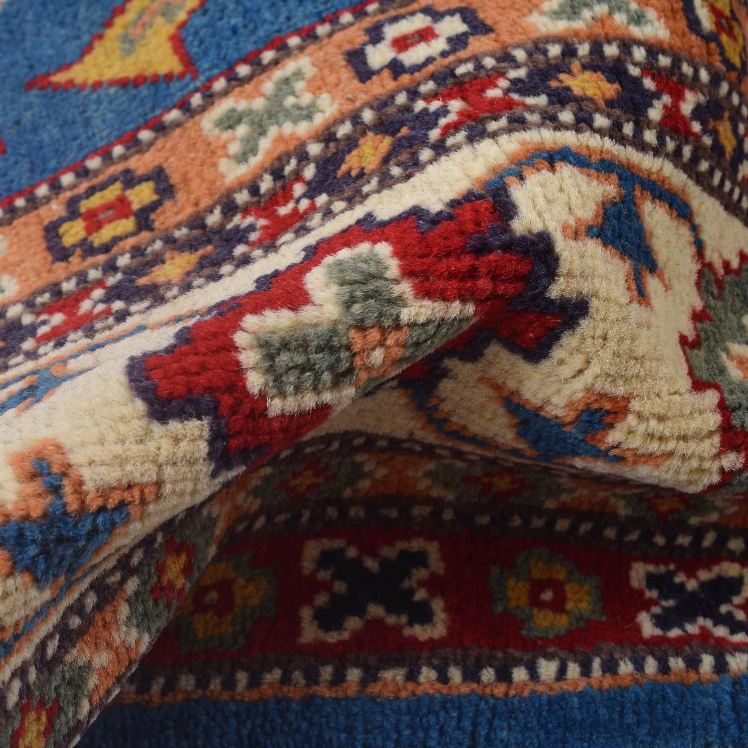 Oriental Kazak Carpet 3' 11" x 5' 11" (ft) - No. W30744