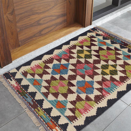 Handmade Vegetable Kilim 2' 0" x 2' 9" (ft) - No. W30782