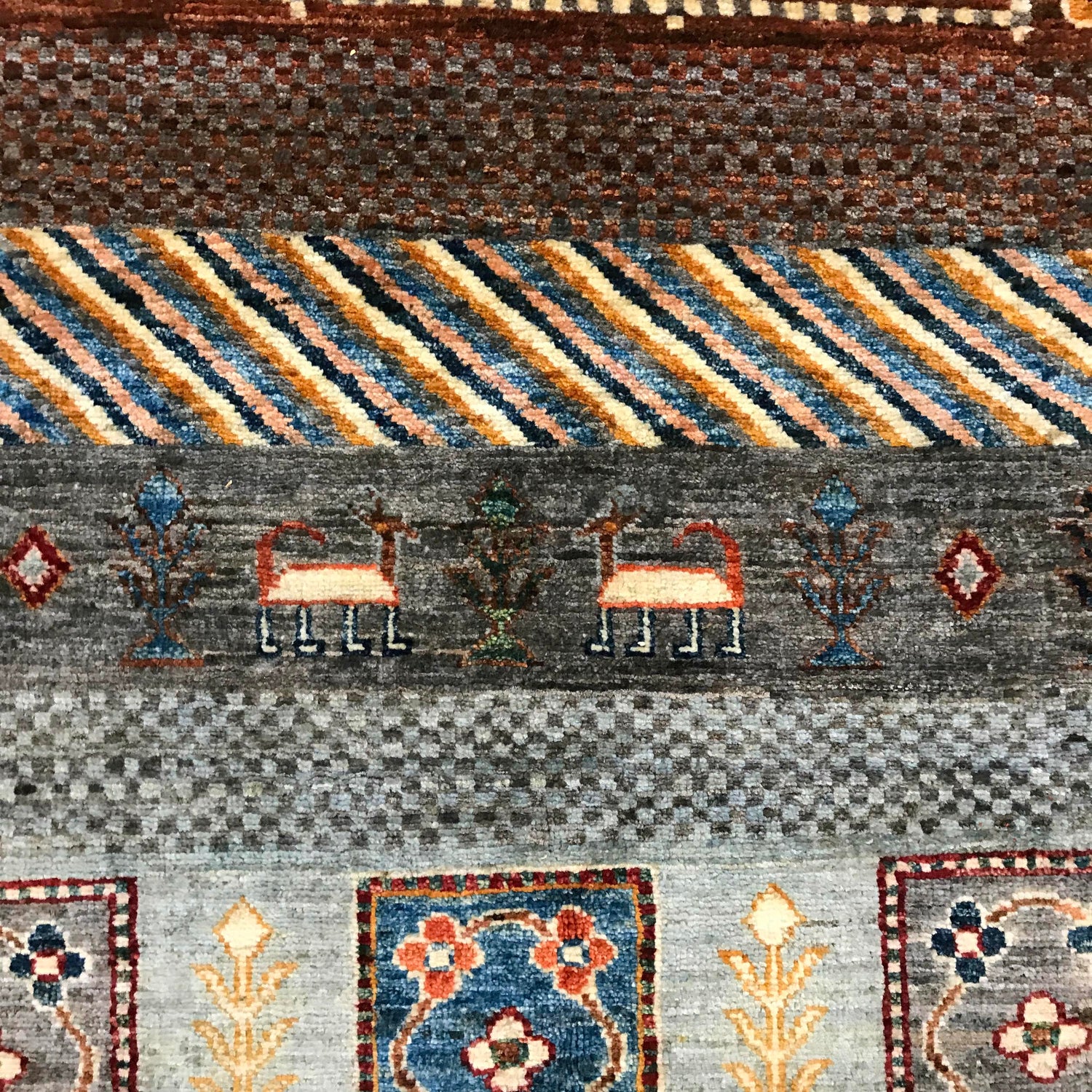 Persian Style Shikargah Carpet 5' 8" x 7' 10" (ft) - No. W34041