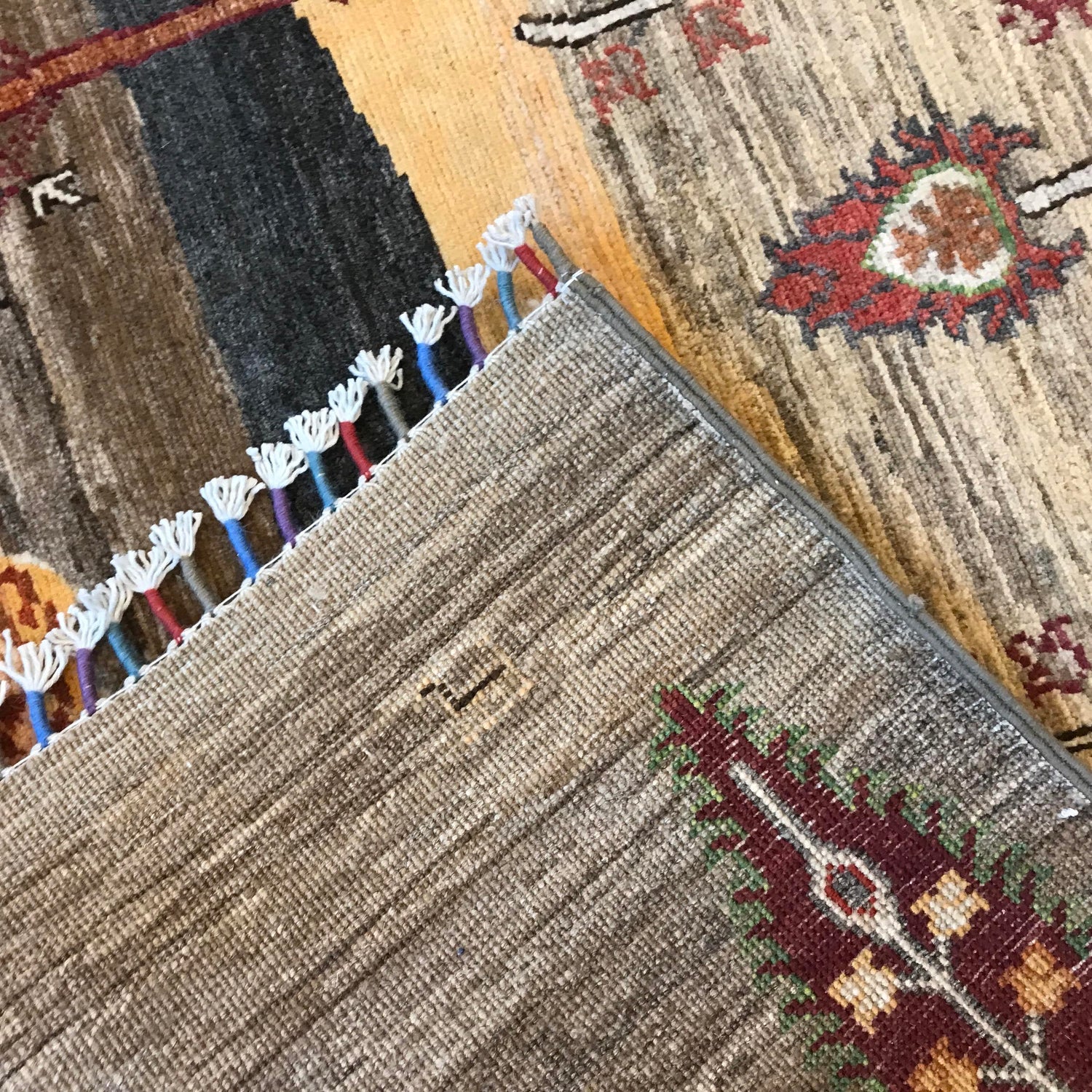 Handmade Tree of Life Rug 5' 7" x 7' 10" (ft) - No. W34081