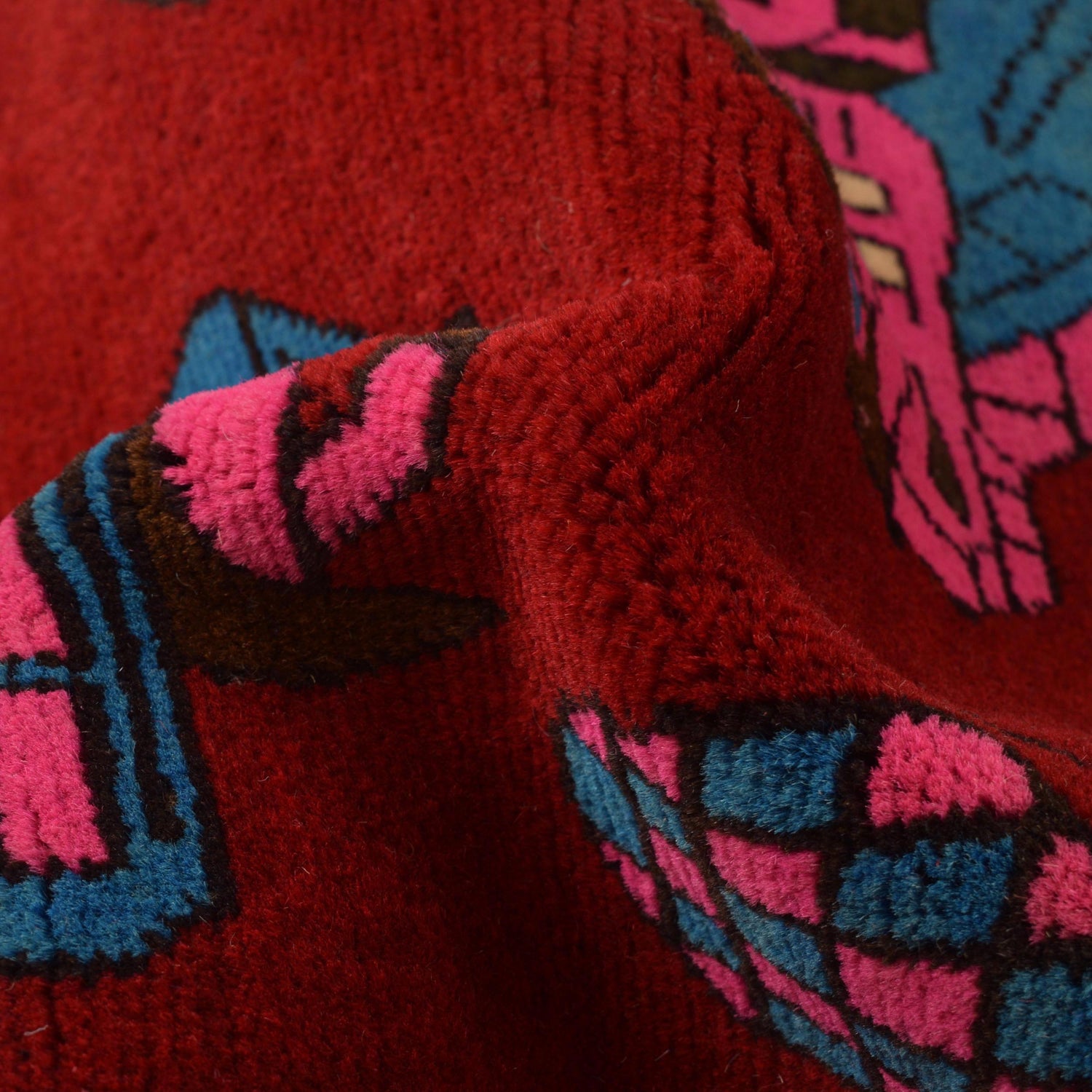 Dark Red Color War Rug 4' 2" x 6' 2" (ft) - No. W34101