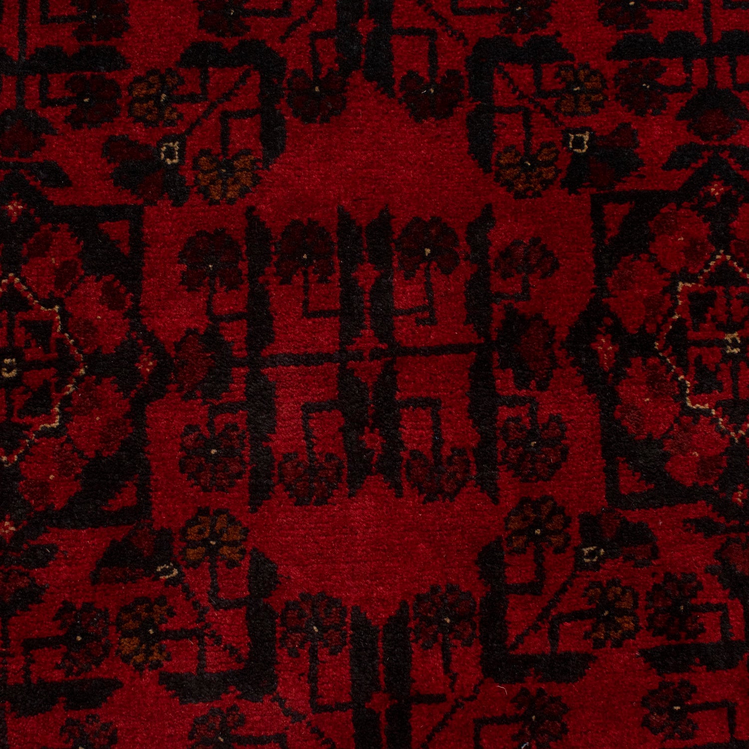 Red Khal Mohammadi Carpet 4' 0" x 6' 7" (ft) - No. W34102