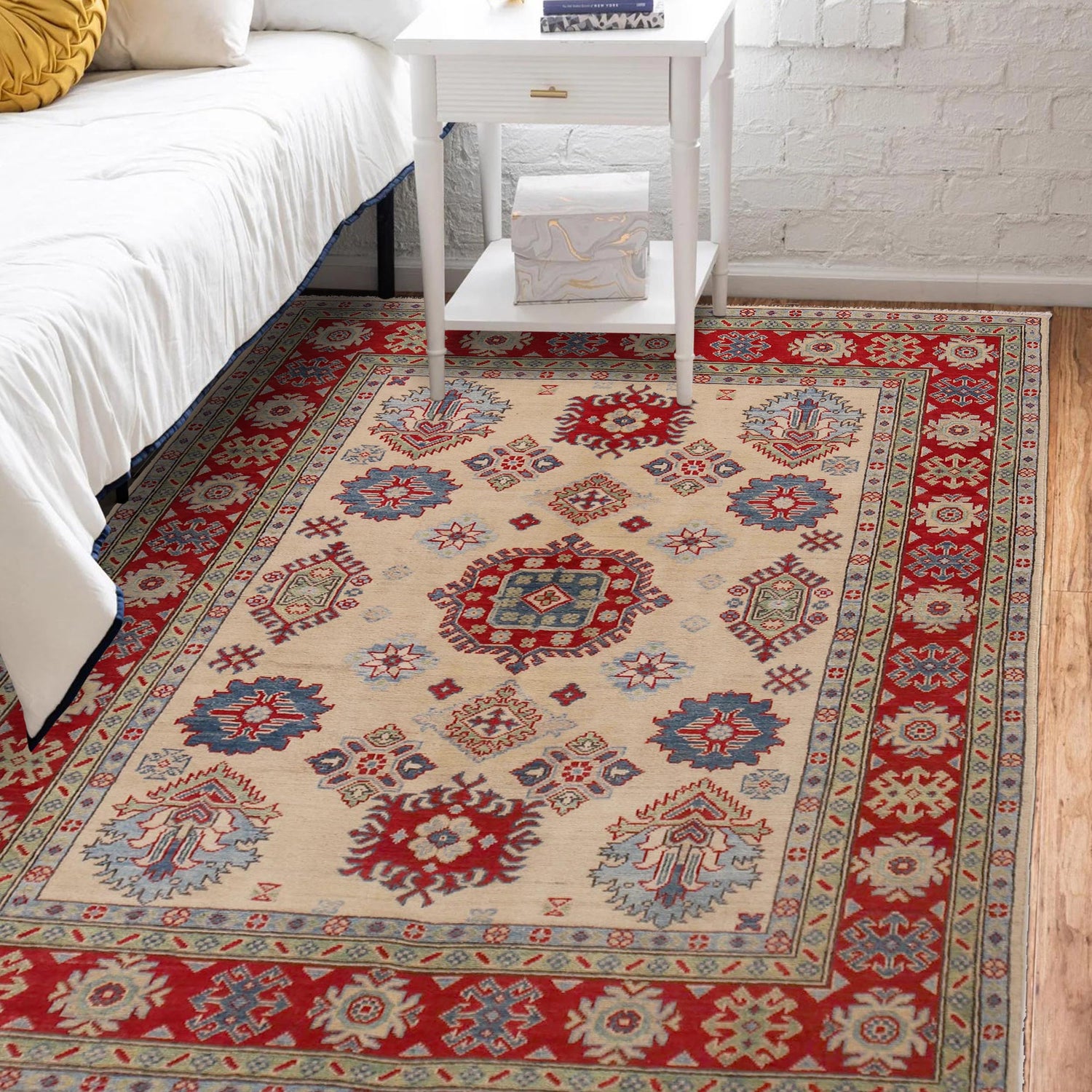 Hand Knotted Kazak Rug 4' 10" x 6' 4" (ft) - No.W34125