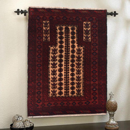 Fine Quality Prayer Rug 2' 11" x 4' 3" (ft) - No. W35459