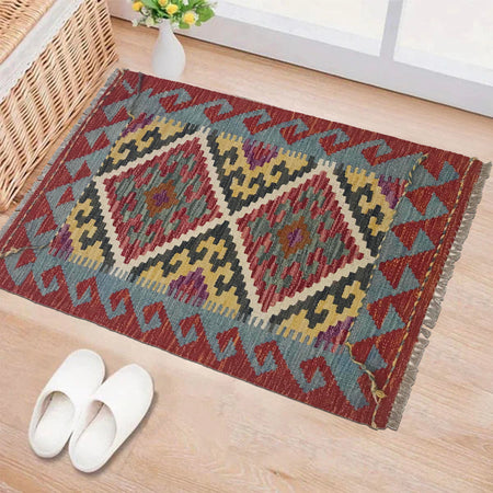 Handmade Vegetable Kilim 1' 12" x 2' 11" (ft) - No. W35559