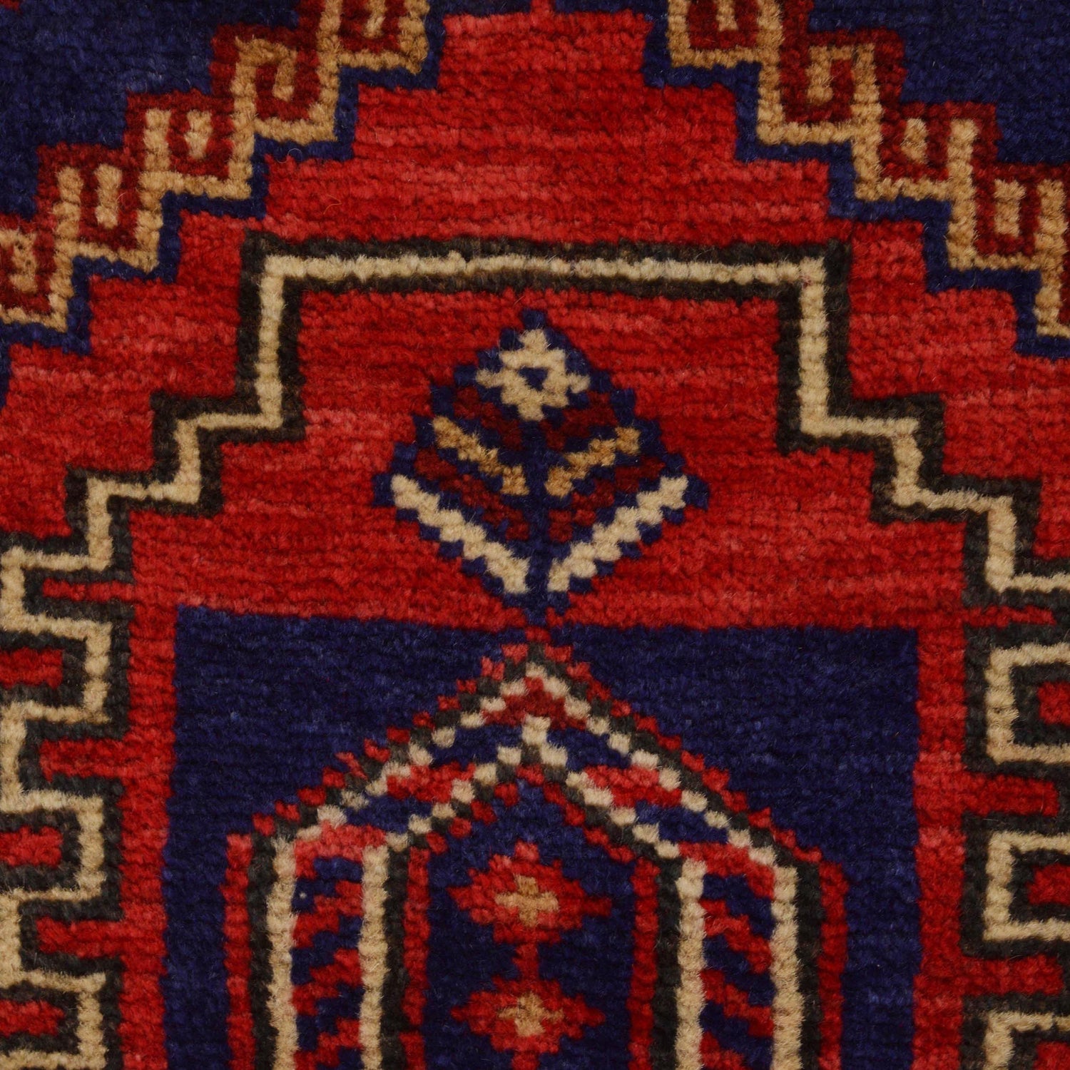 Small Prayer Rug 2' 11" x 3' 10" (ft) - No. W35581