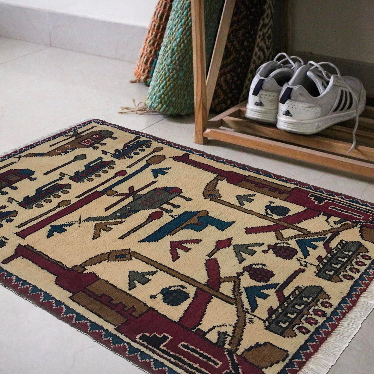Handmade War Rug 2' 0" x 2' 8" (ft) - No. W35591