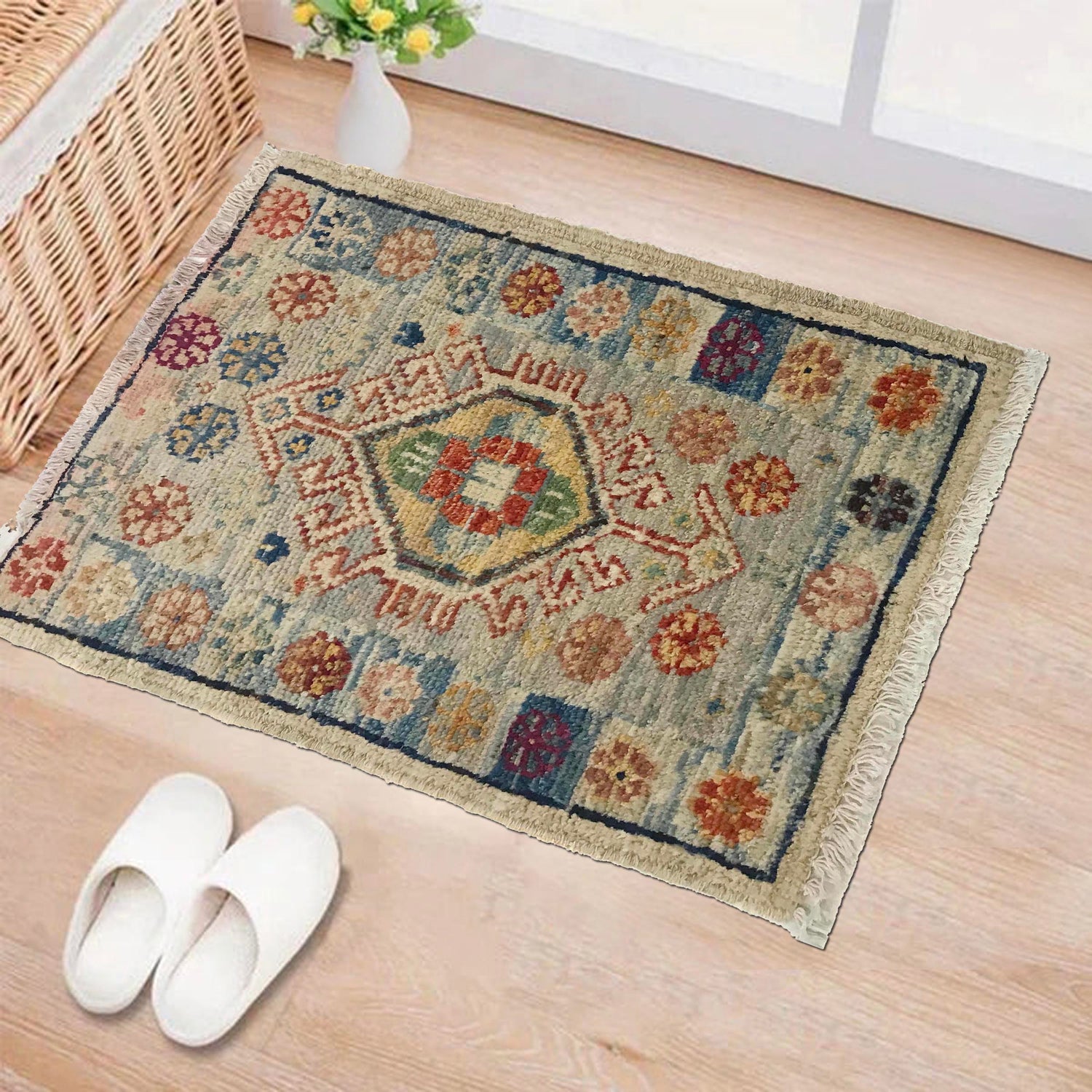 Handmade Floor Mat 1' 4" x 1' 10" (ft) - No. W35610