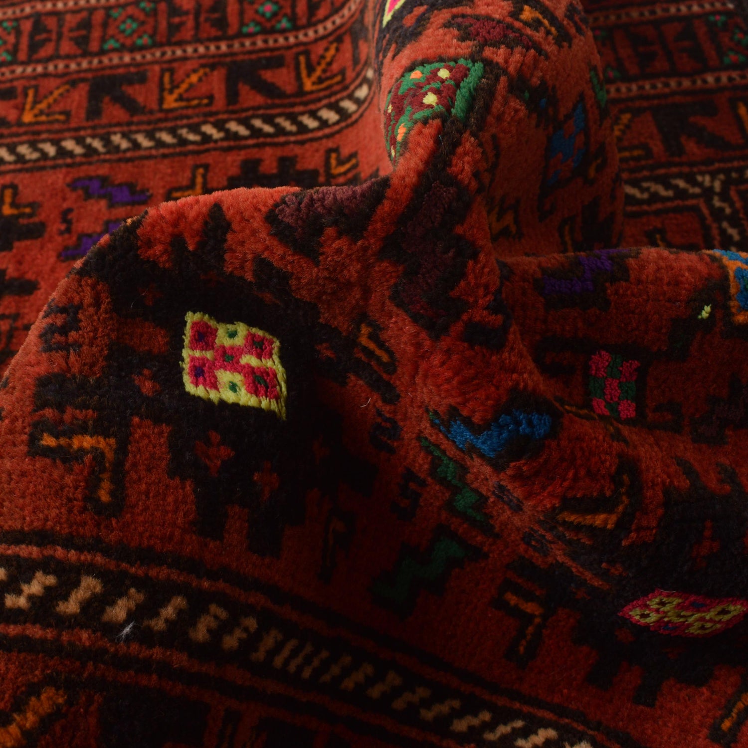 Fine Quality Prayer Rug 2' 10" x 3' 11" (ft) - No. W35620