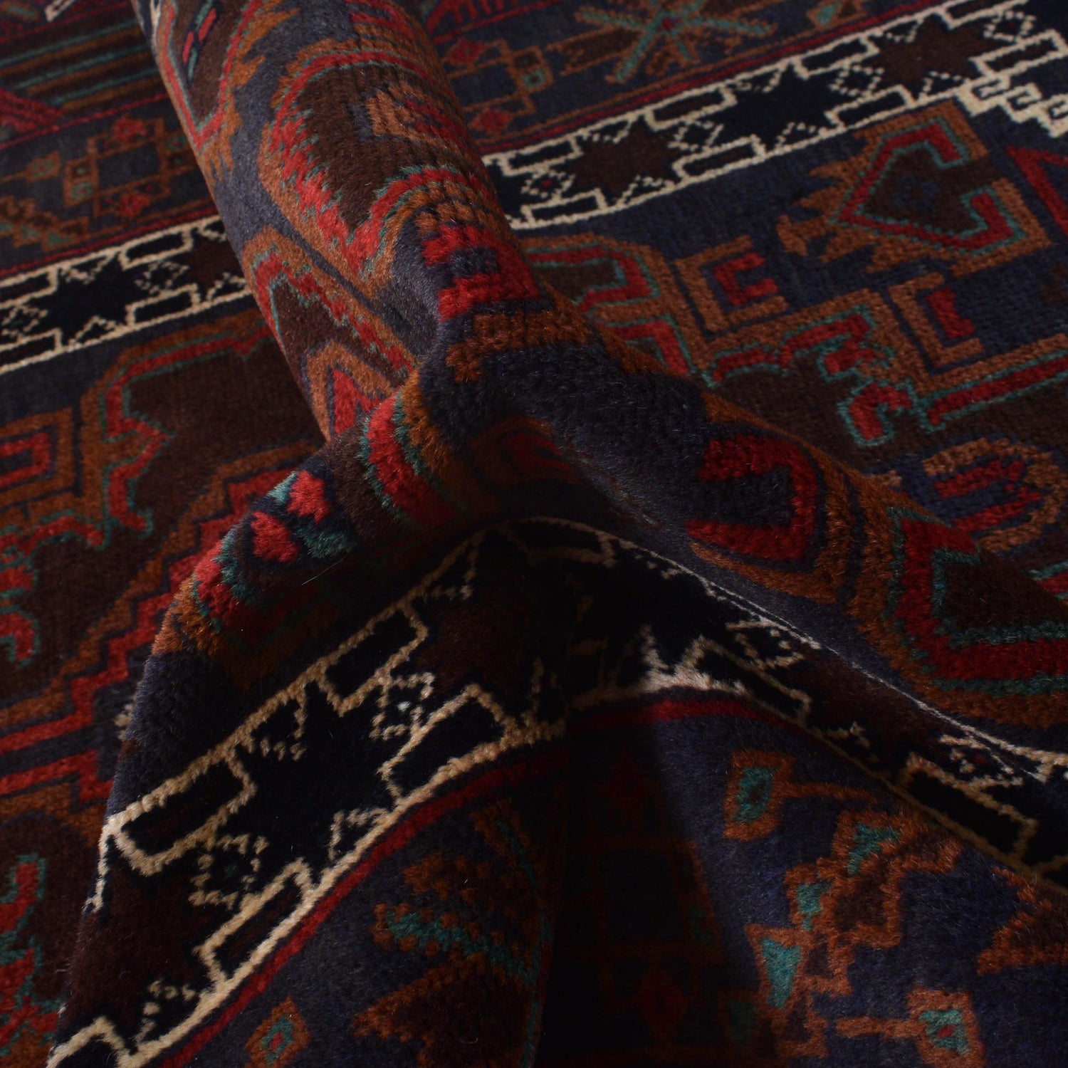 Small Prayer Rug 2' 10" x 4' 11" (ft) - No. W35892