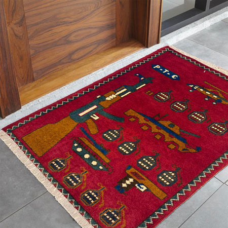 War Rug 2' 0" x 2' 9" (ft) - No. W36579