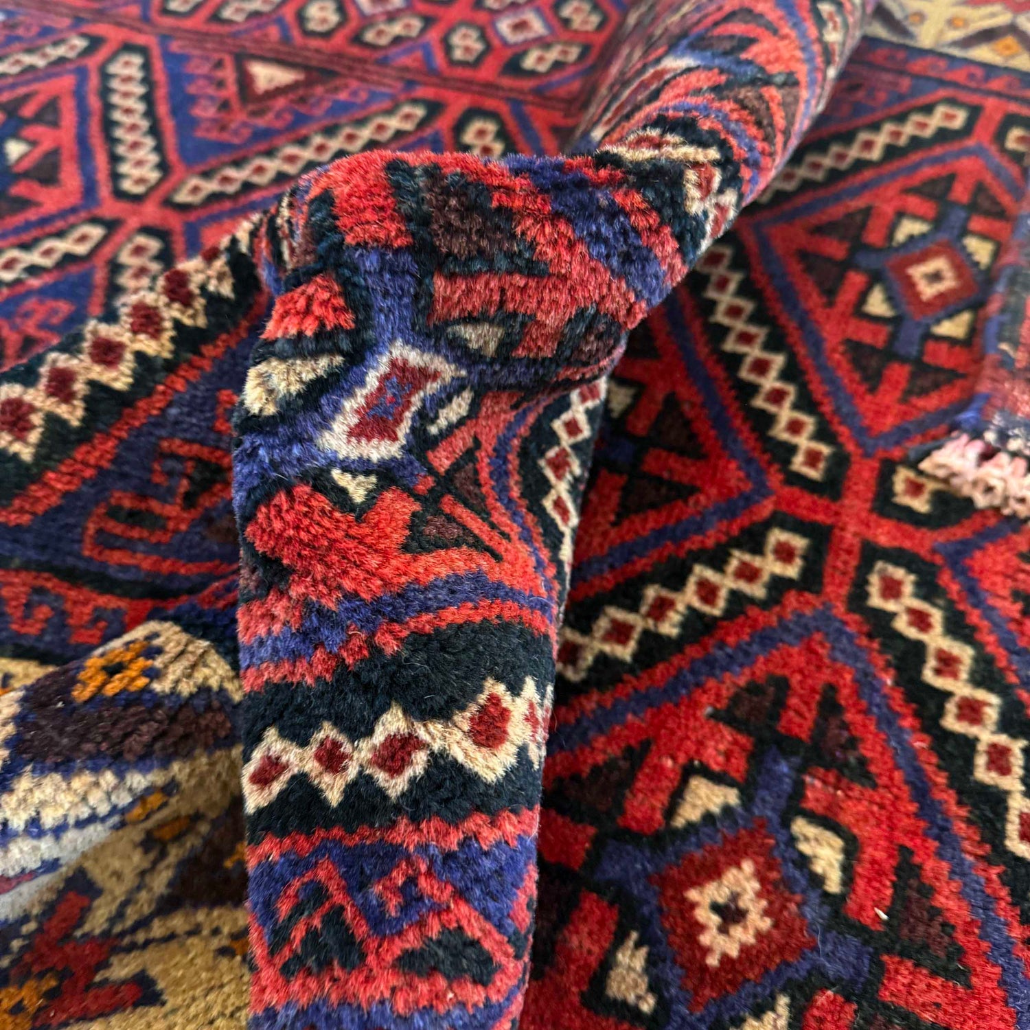 Hand Knotted Baluchi Rug 3' 1" x 4' 7" (ft) - No. W36695