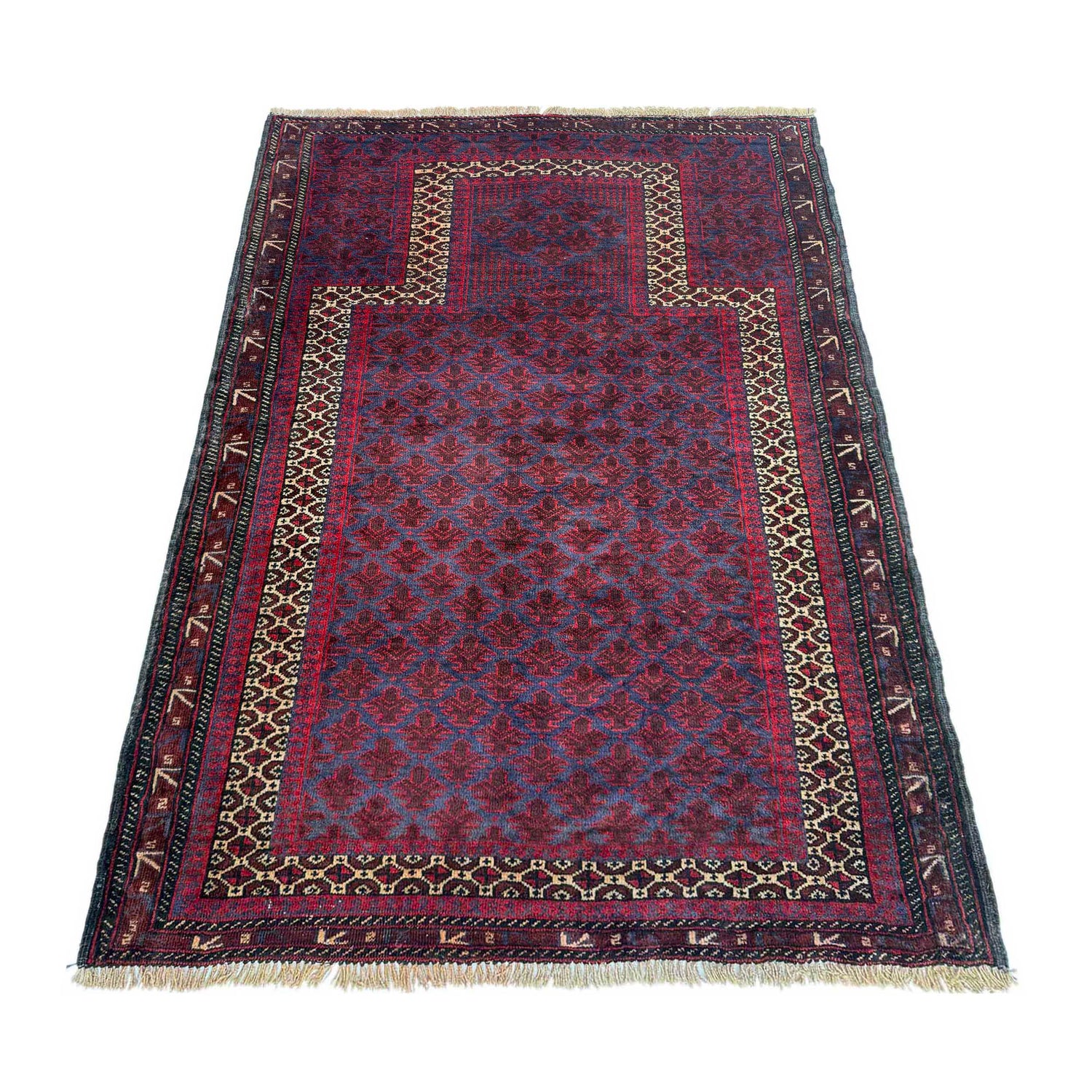 Fine Quality Prayer Rug 3' 3" x 4' 6" (ft) - No. W36700