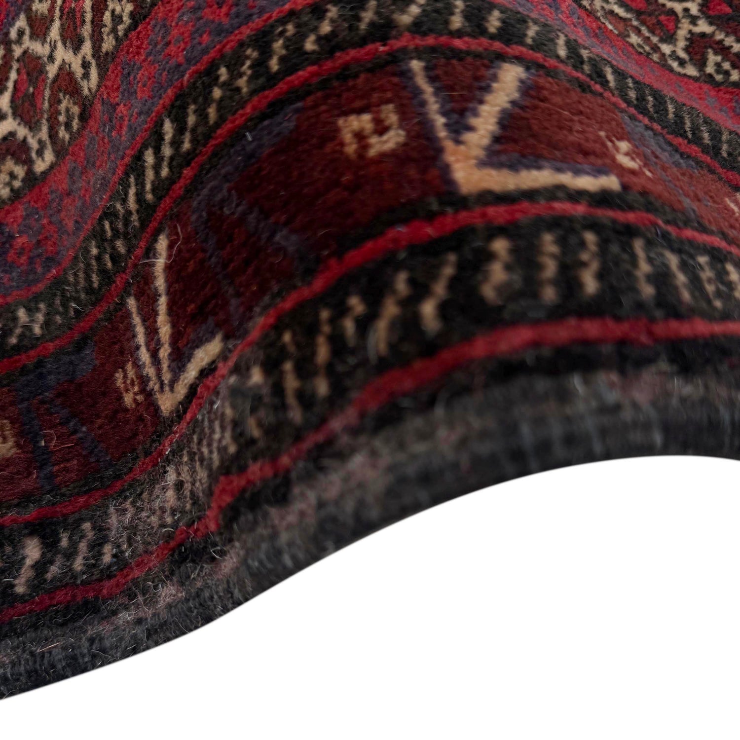 Fine Quality Prayer Rug 3' 3" x 4' 6" (ft) - No. W36700