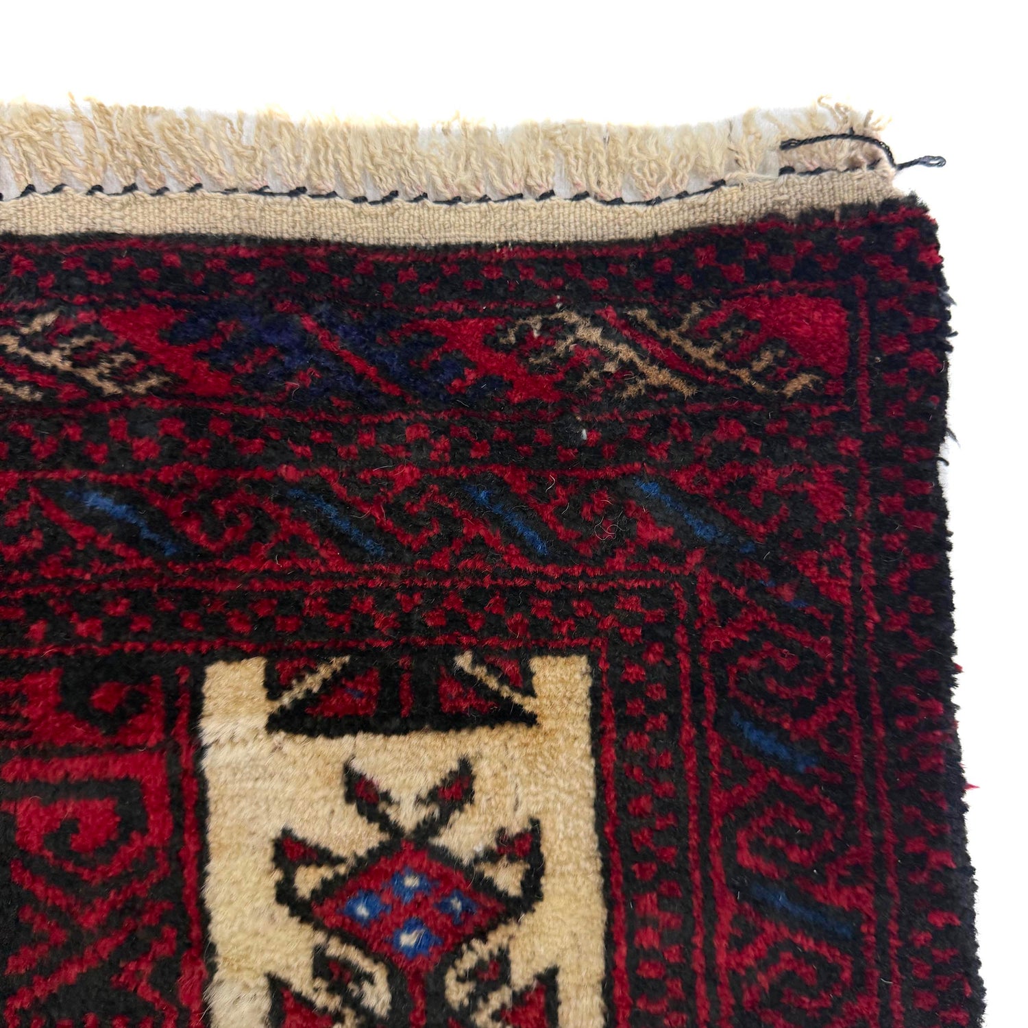 Fine Quality Prayer Rug 2' 9" x 4' 0" (ft) - No. W36725