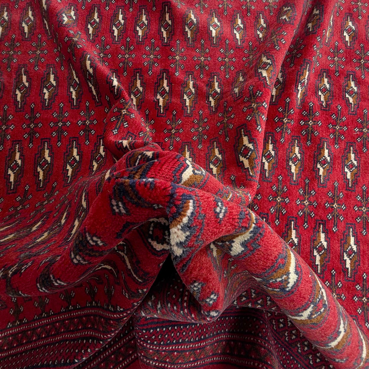 Hand Knotted Bokhara Wool Carpet 6' 10" x 9' 1" (ft) - No. W36846